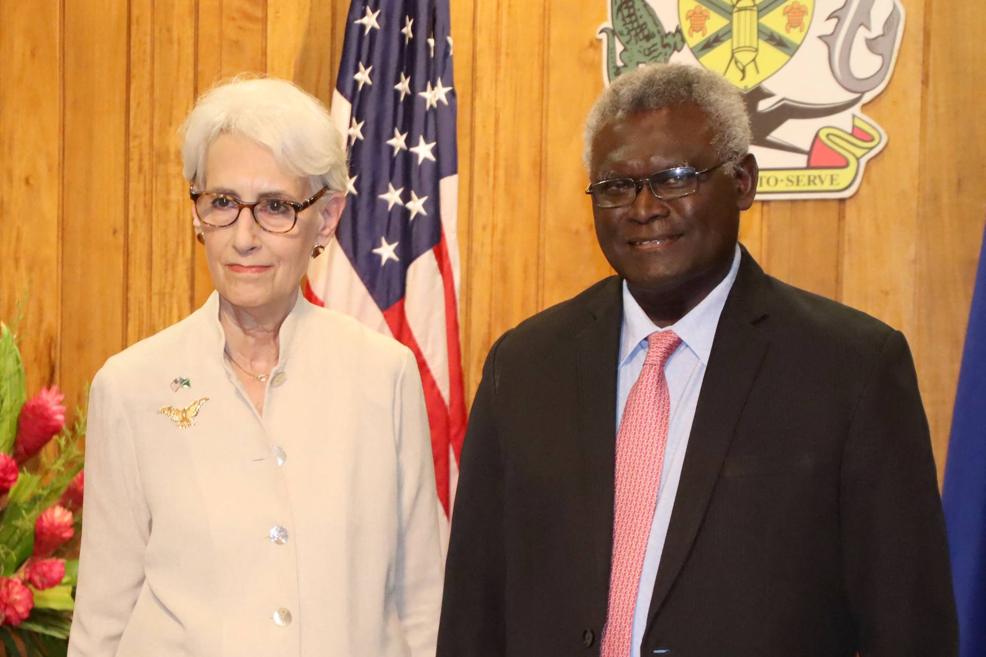 US Deputy Secretary of State Wendy Sherman and Solomon Islands Prime Minister Manasseh Sogavare. Photo: AFP