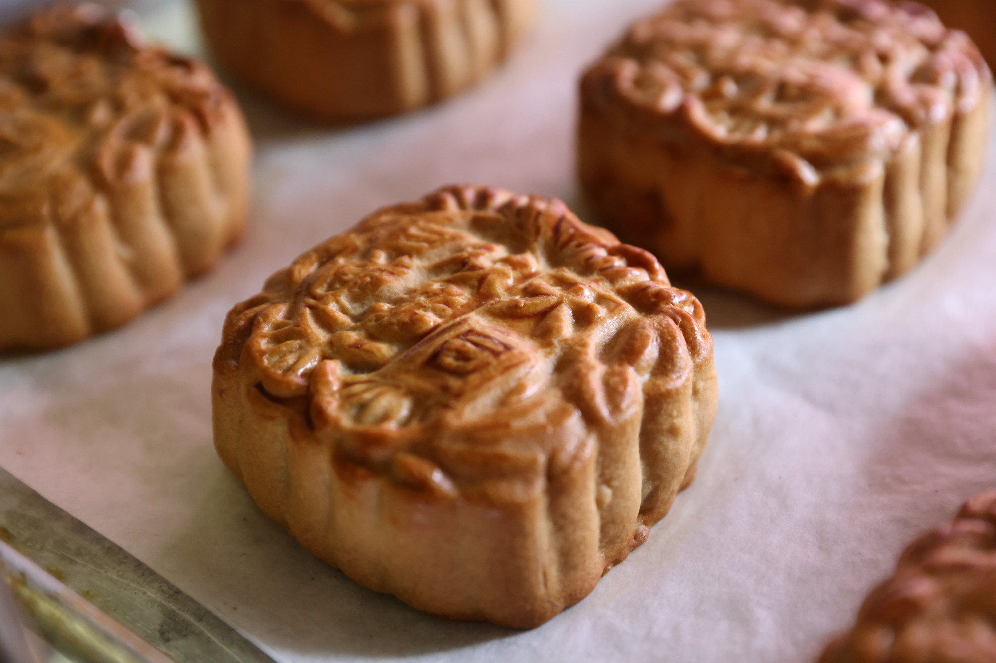 Special Mooncakes for Mid-Autumn Festival - Asia Trend