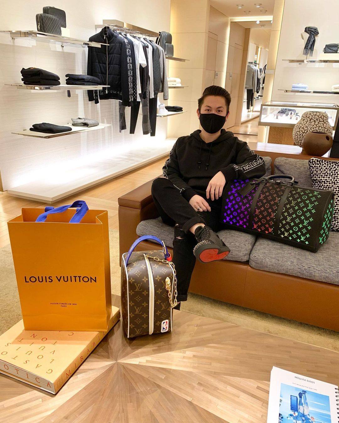 Louis Vuitton Isn't Exclusive Enough for Wealthy Chinese Shoppers