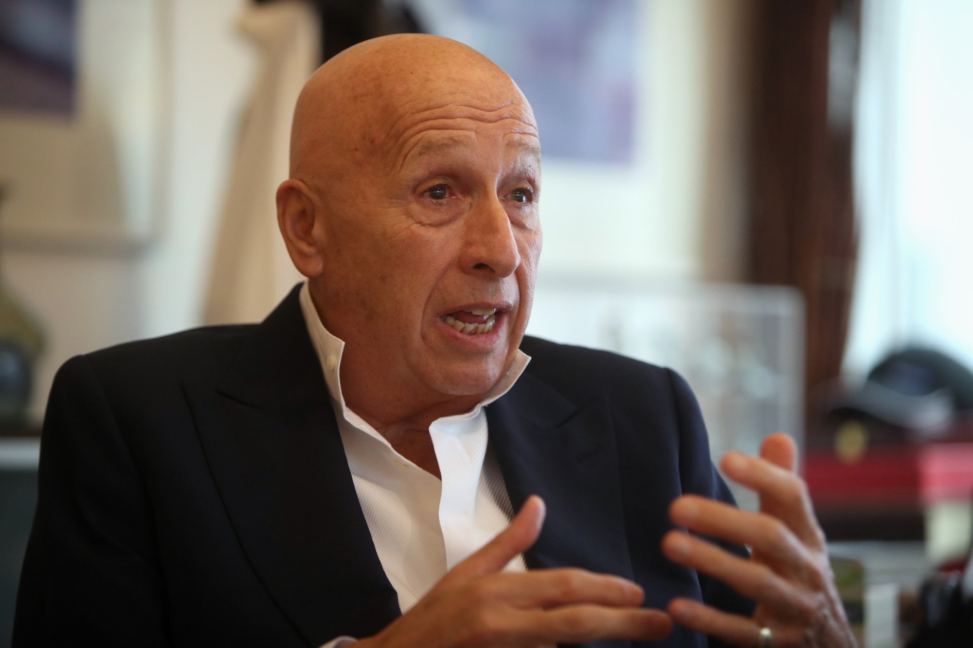 Businessman Allan Zeman has called for Hong Kong to get rid of its hotel quarantine measures. Photo: Winson Wong