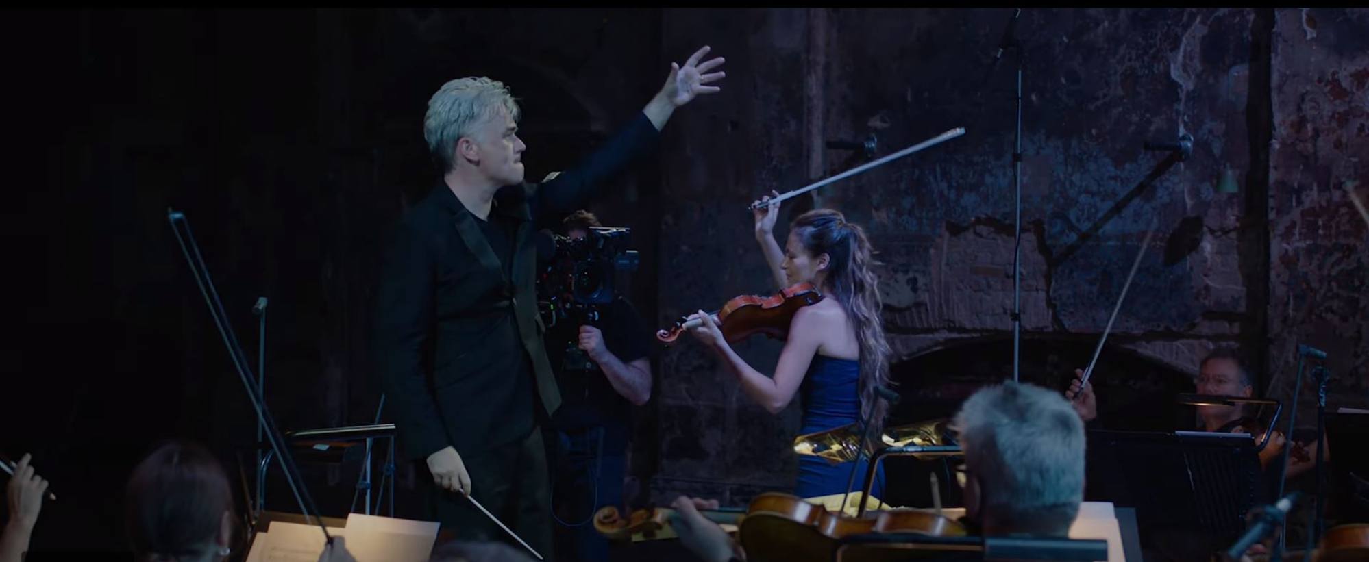 Conductor Edward Gardner and violinist Nicola Benedetti during the London Philharmonic Orchestra’s performance of Bruch’s Violin Concerto in G minor in a recorded concert to mark Hong Kong’s City Hall’s 60th anniversary. Photo: London Philharmonic Orchestra