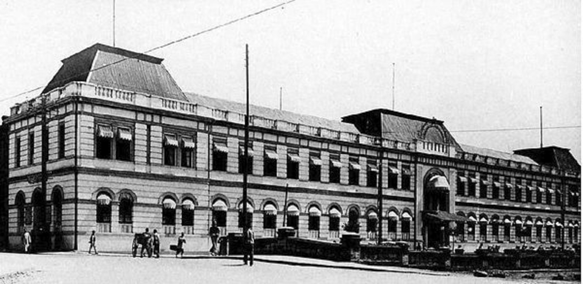 The Grand Hotel des Wagons-Lits in Beijing, circa 1914.