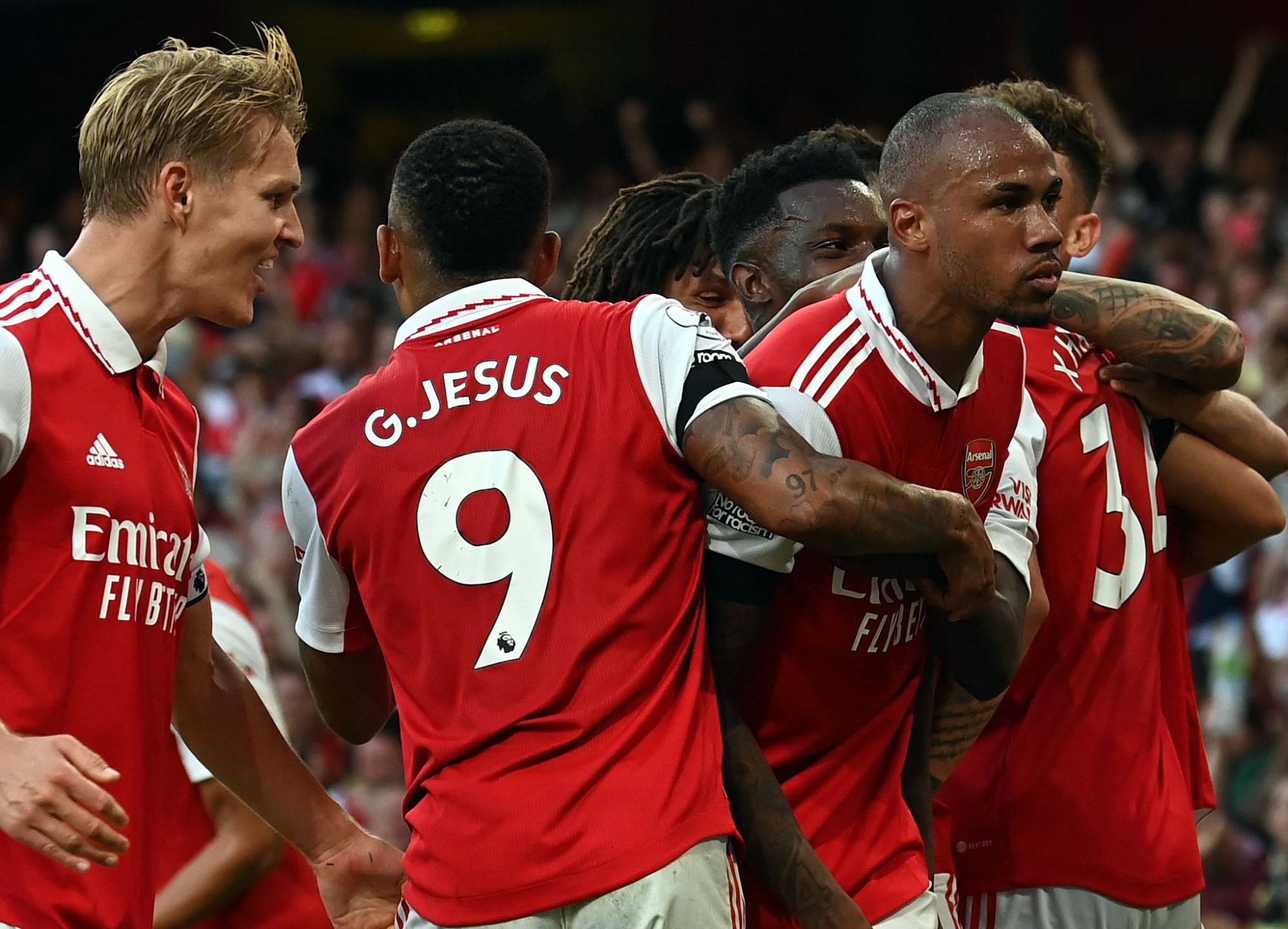 Arsenal’s Brazilian defender Gabriel Magalhaes (right) celebrates scoring a late goal against Fulham. Photo: AFP
