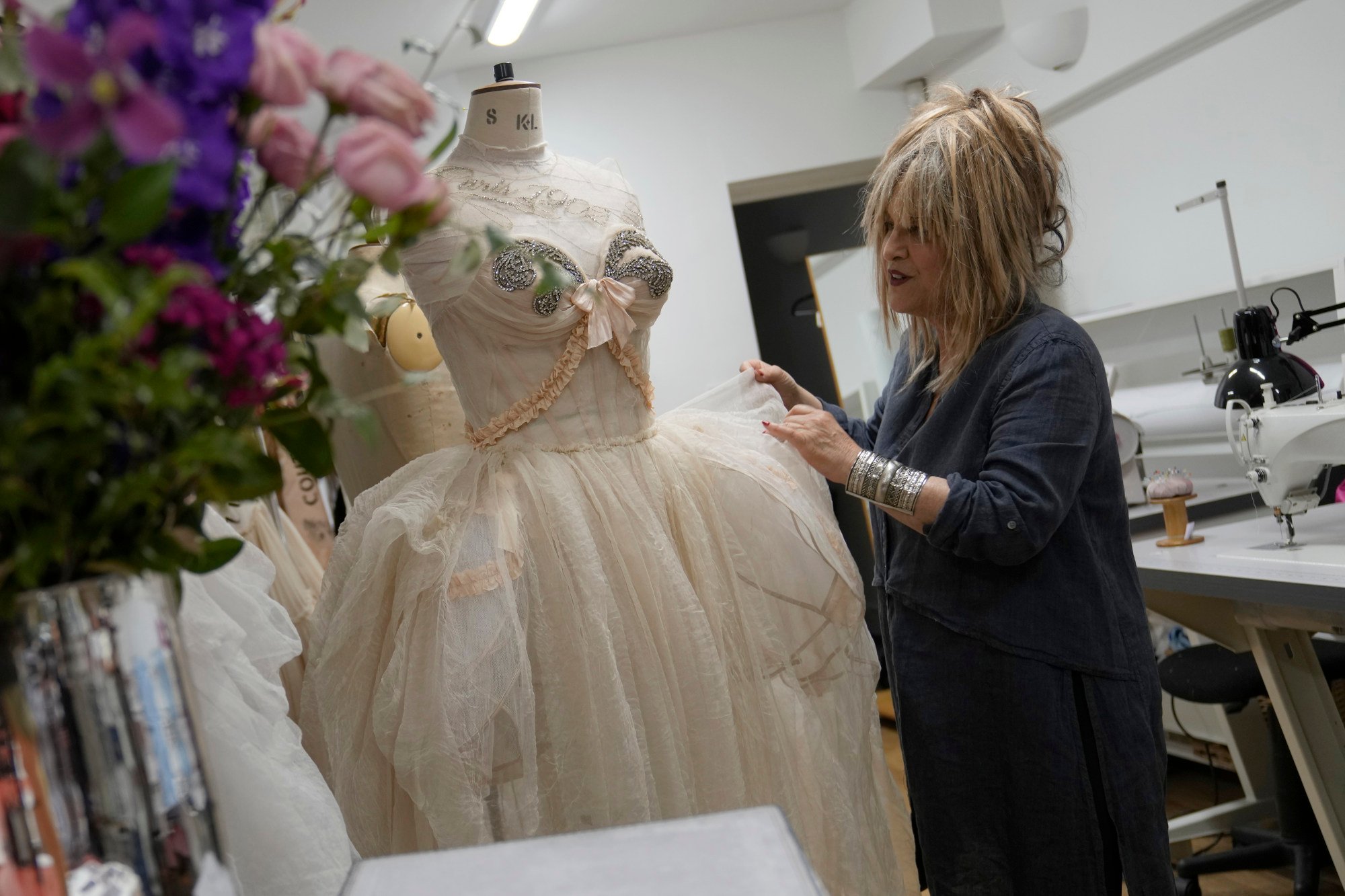 Emanuel was only a few years older than Diana at the time of designing the dress. Photo: AP