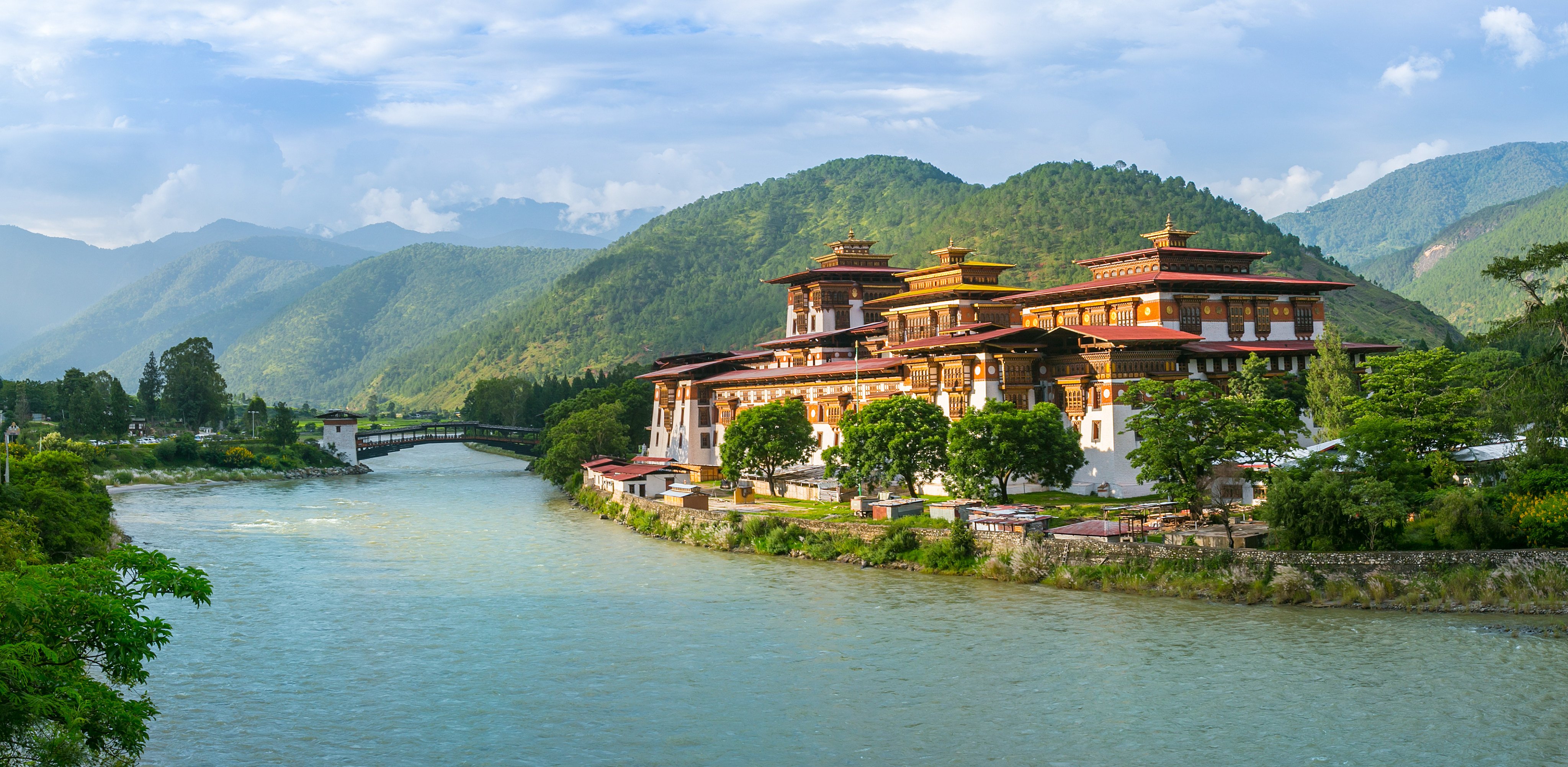 Punakha Dzong Monastery, one of Asia’s largest monasteries, in Punakha, Bhutan. Photo: Shutterstock