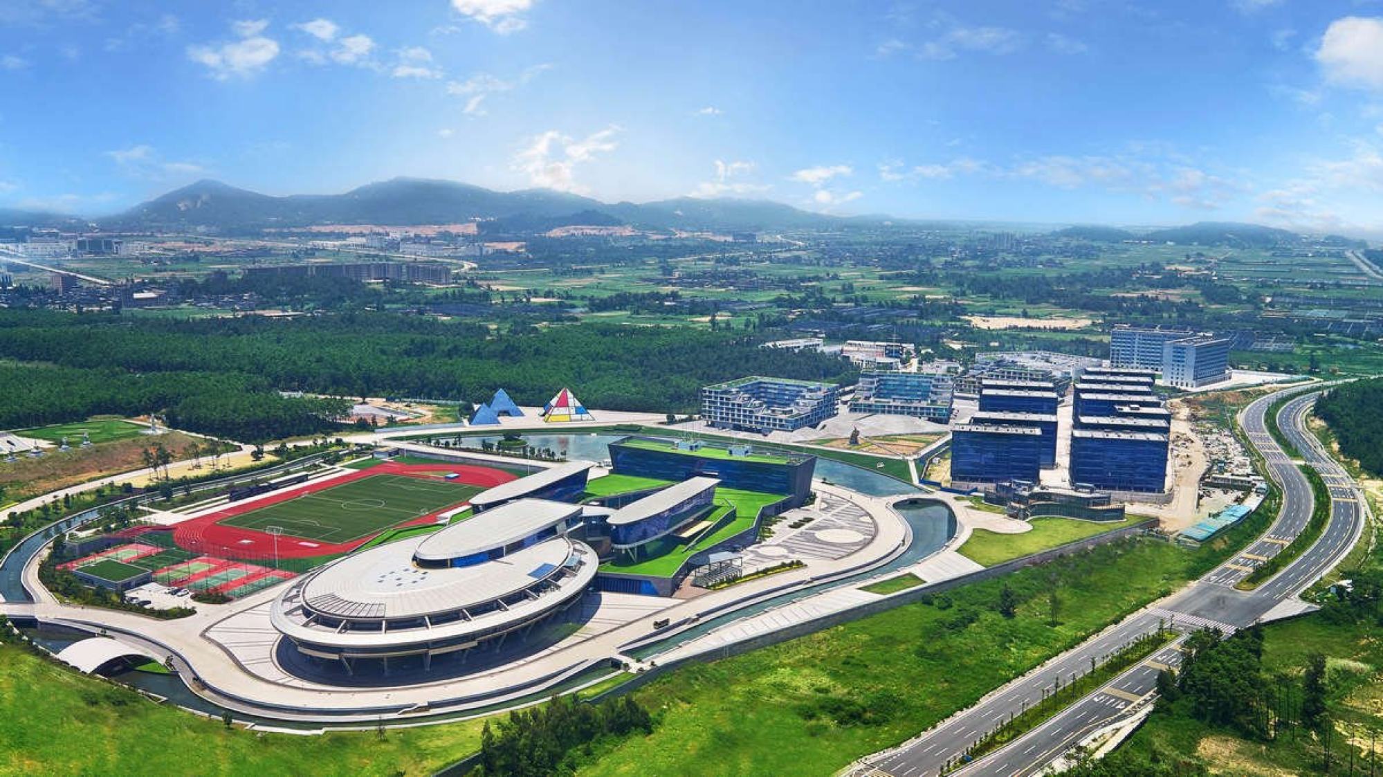 Liu Dejian recently caused a stir by appointing a virtual (non-human) CEO at his company NetDragon Websoft. Photo: NetDragon