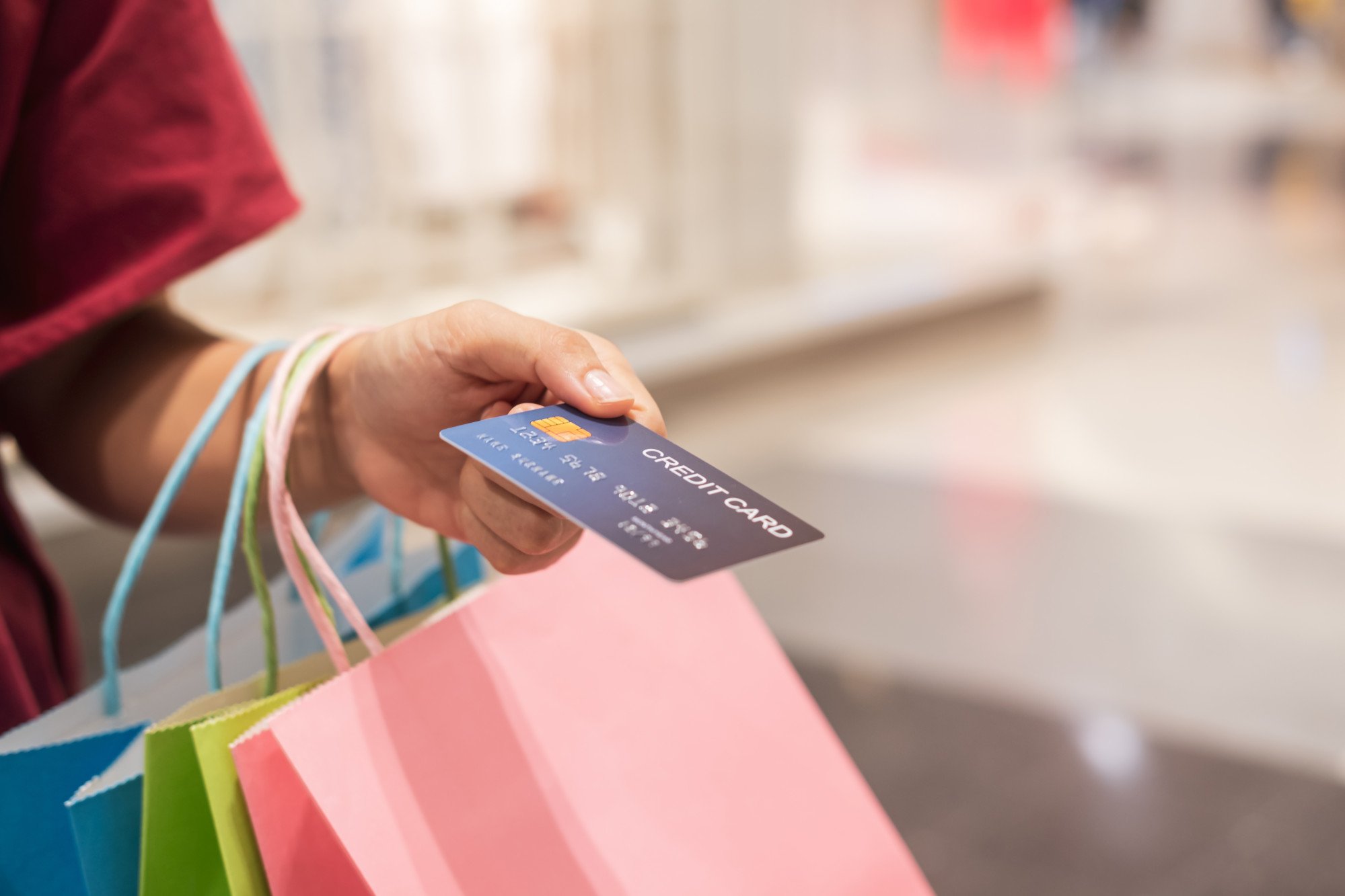 Consumers have complained about not receiving welcome gifts within the specified time. Photo: Shutterstock