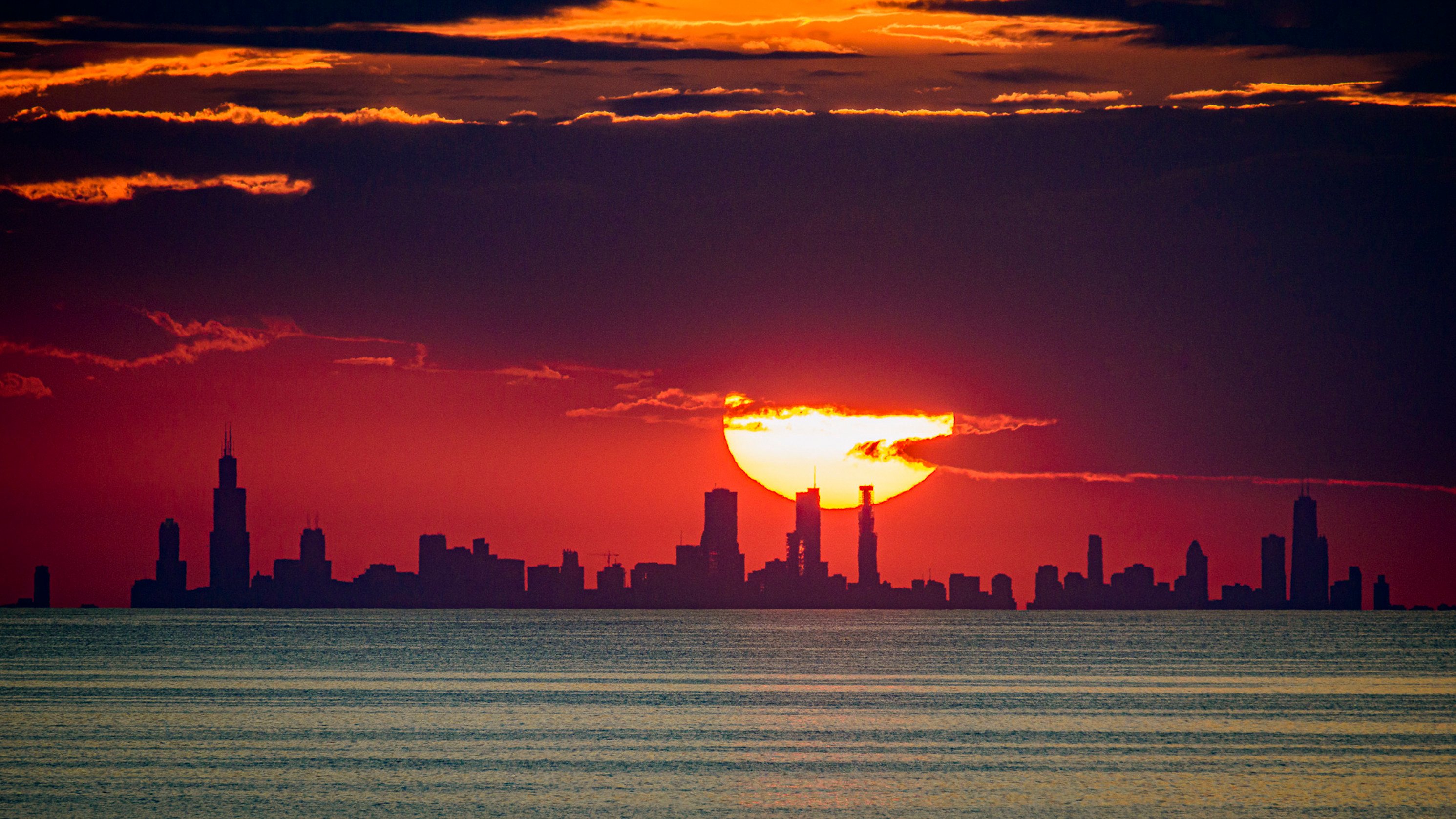 Sunset over Chicago, seen from Indiana Dunes. Photo: Indiana Dunes National Park Ranger Rafi Wilkinson