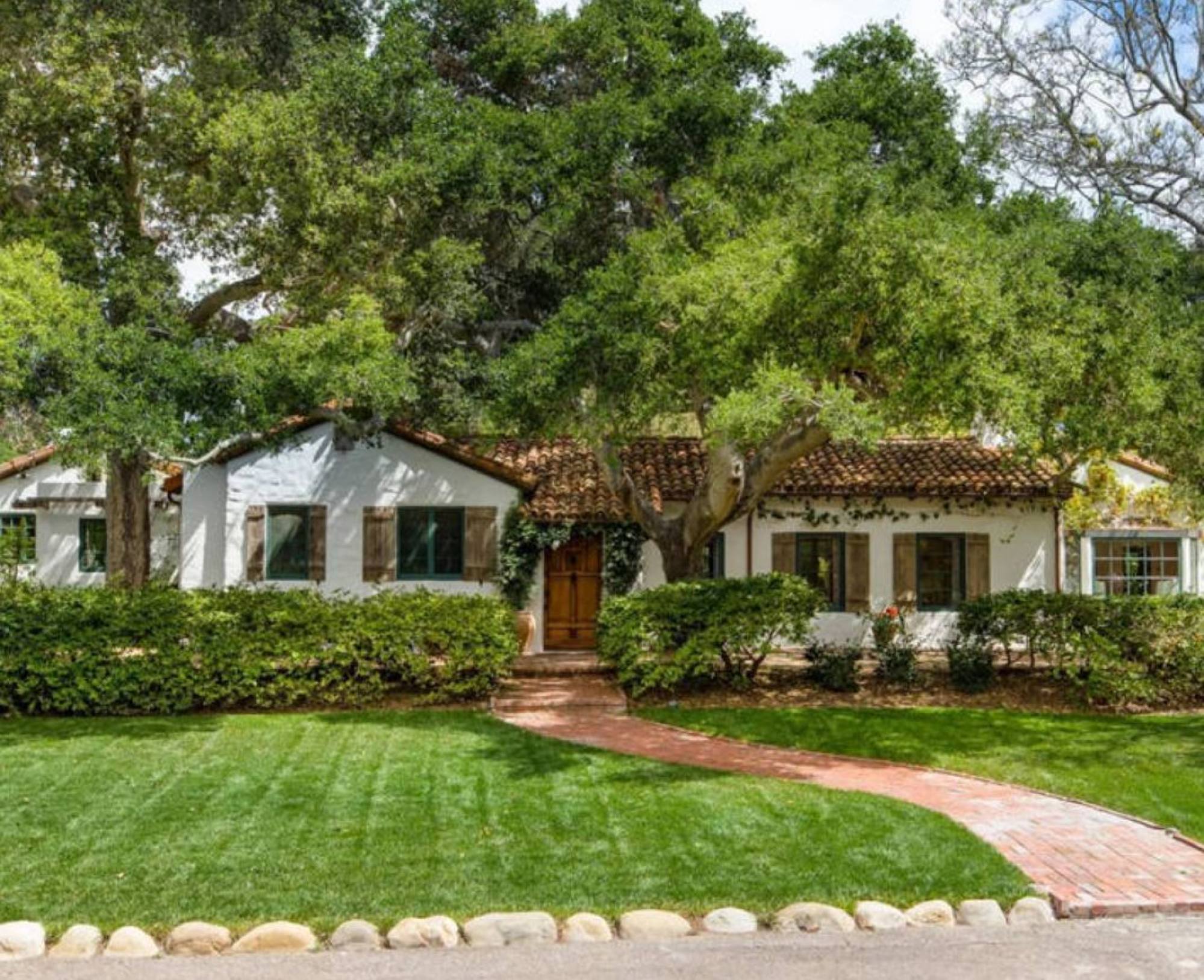 Inside Jennifer Aniston's new US$15 million Montecito farmhouse: the  Friends star bought the Tuscan-style home from Oprah Winfrey, with Meghan  Markle, Prince Harry and Ariana Grande as neighbours | South China Morning