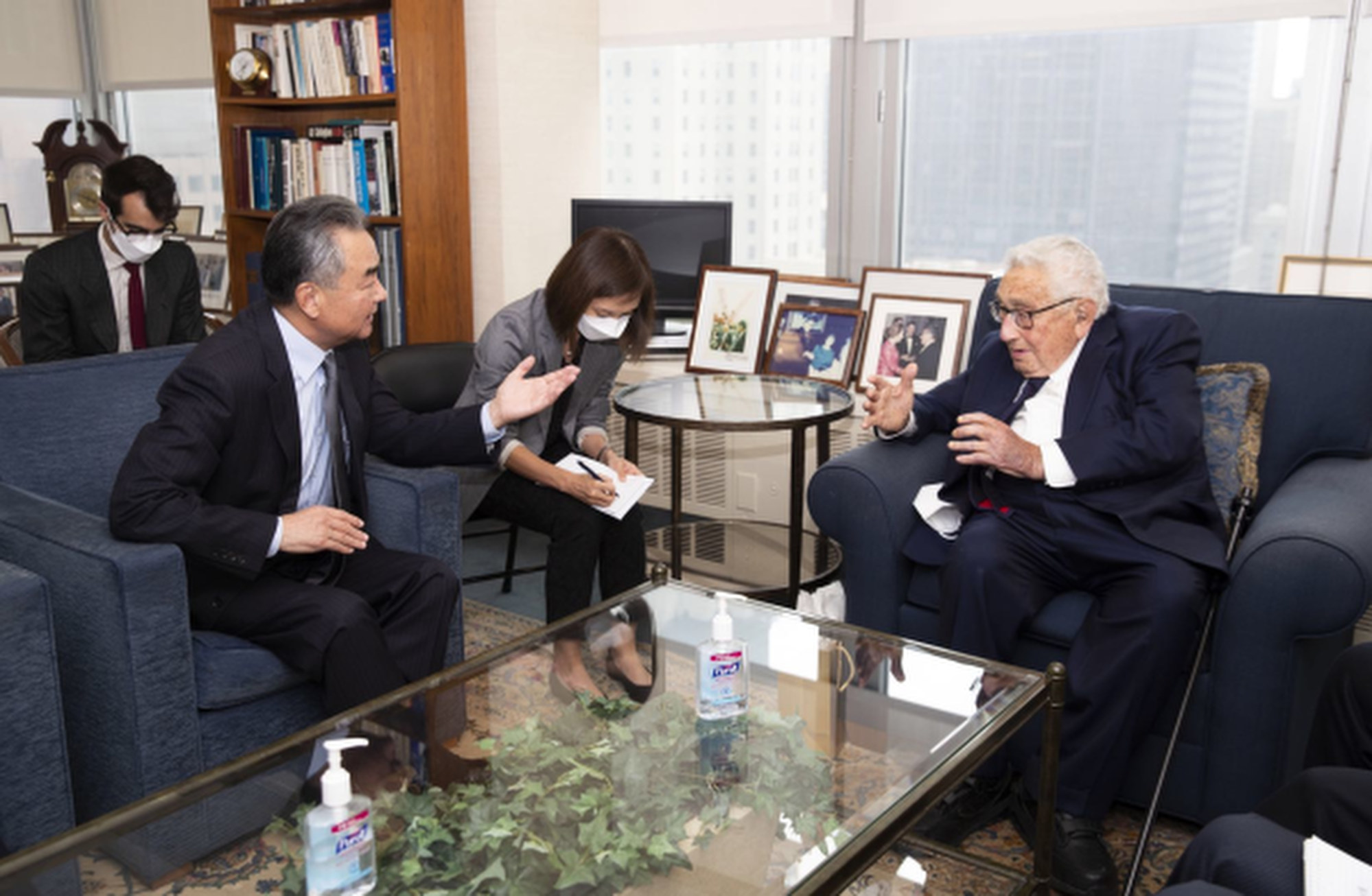 Wang Yi described Henry Kissinger as “an old and good friend” during the meeting. Photo: Handout