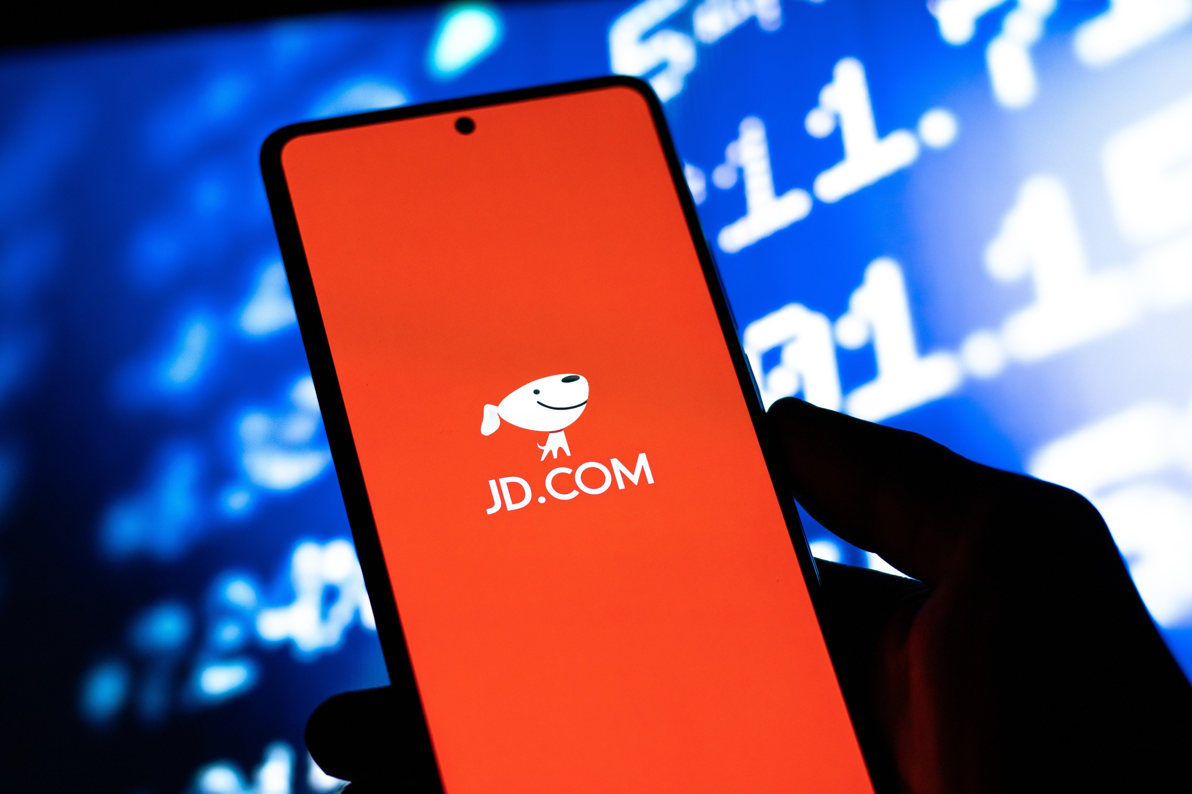 JD.com billionaire founder Richard Liu  Qiangdong has relinquished his stakes in two affiliated firms. Photo: Shutterstock