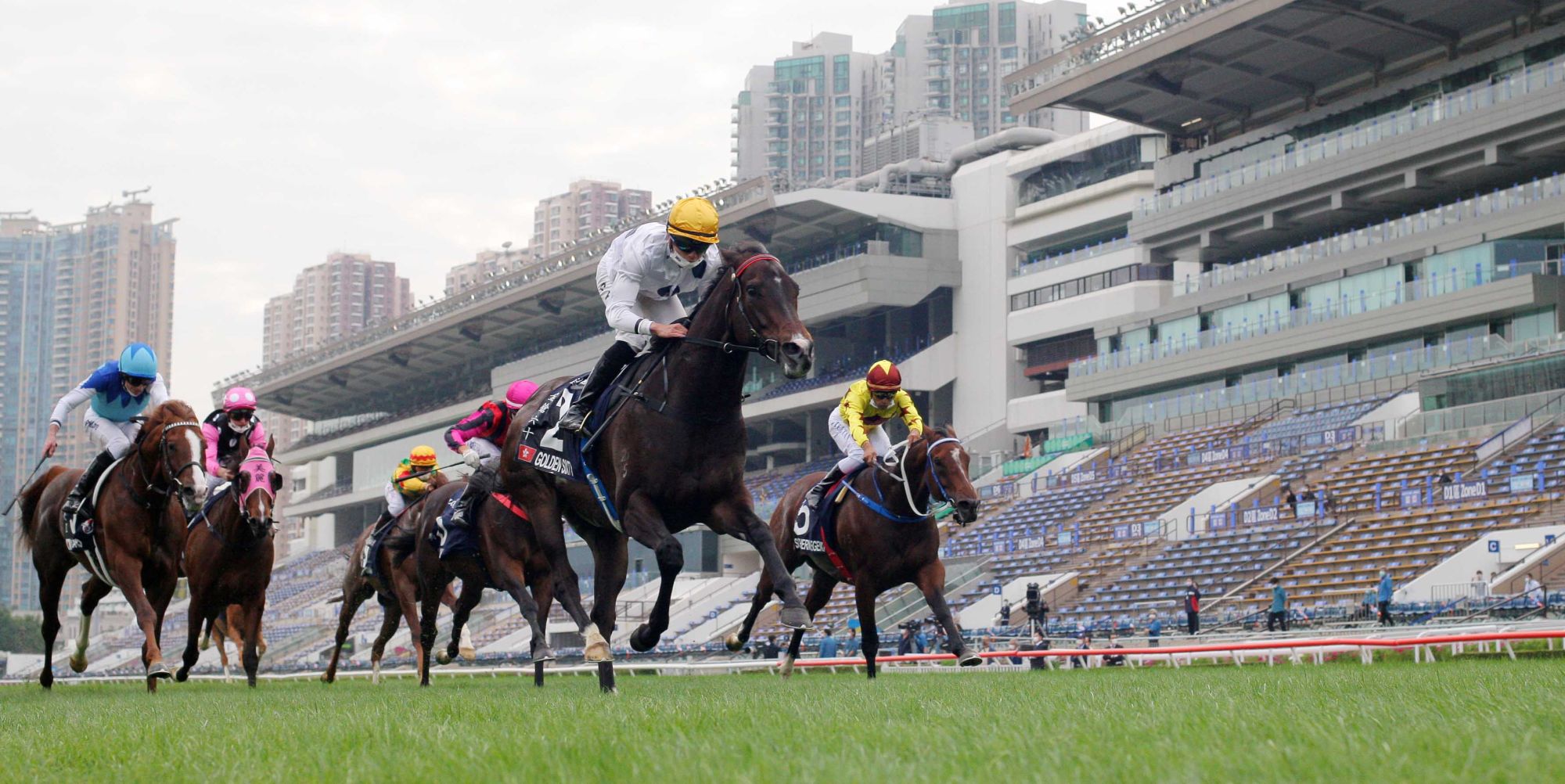 Golden Sixty wins the 2020 Hong Kong Mile in front of an almost-empty grandstand.