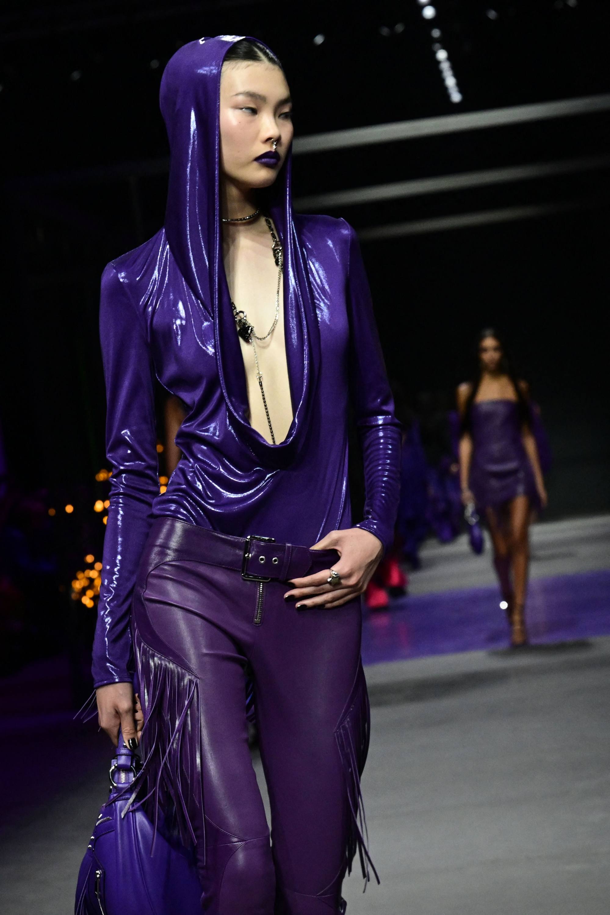 Bella Hadid Is a Bride in Purple at Versace's Milan Fashion Week Show –  Footwear News