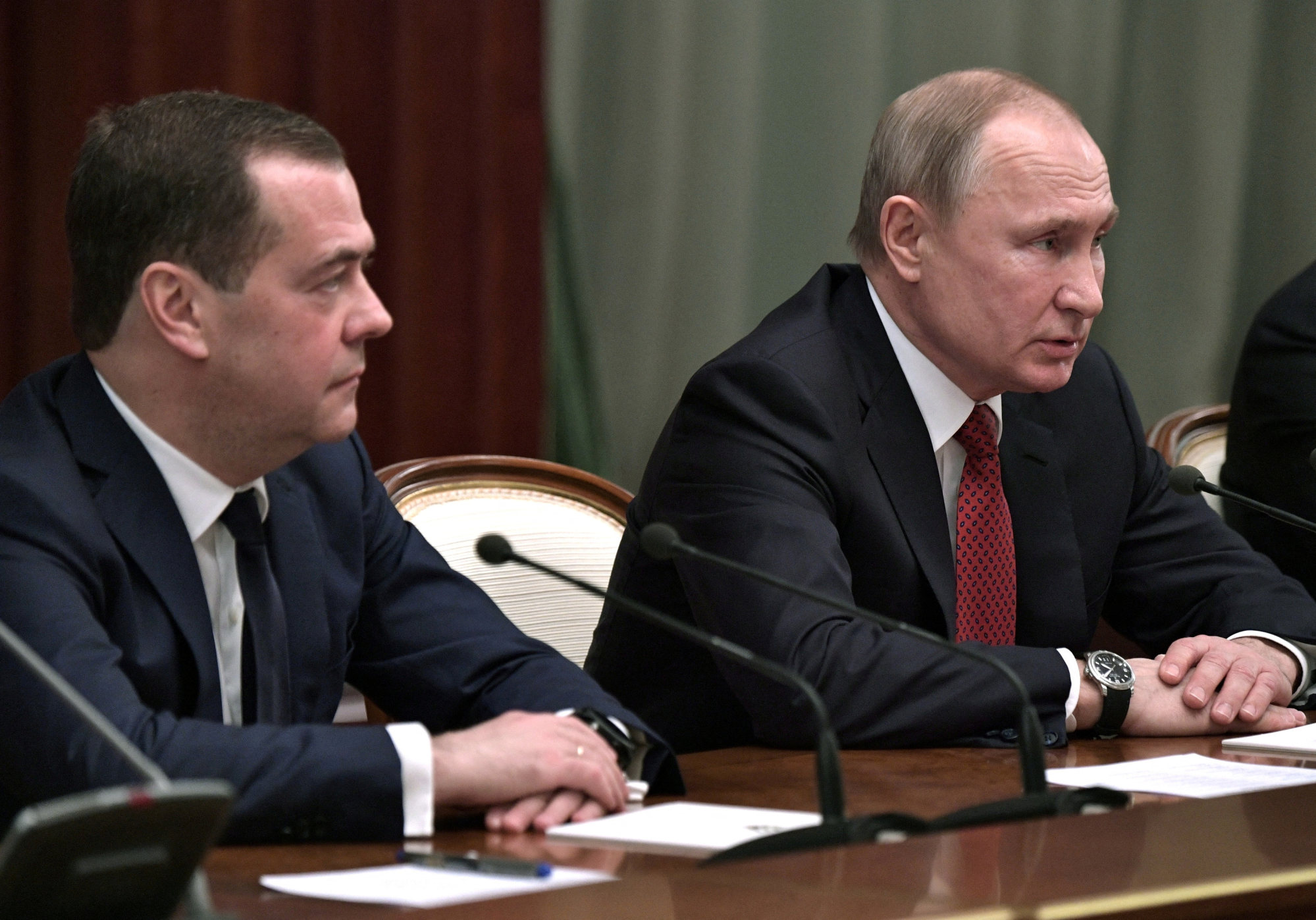 Первый премьер министр россии. Медведев правительство.