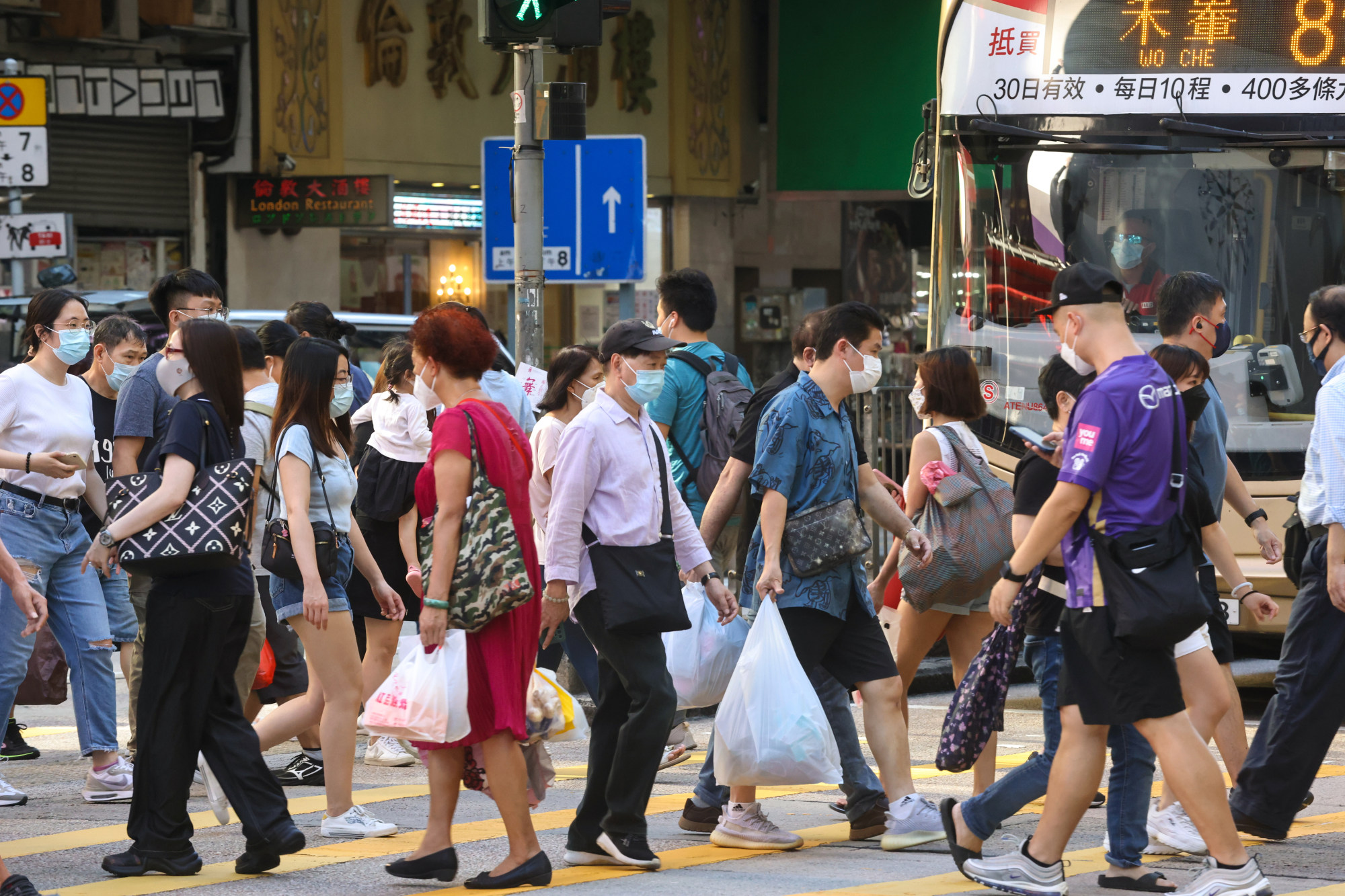 The public are unaware of key facts about blood donation and shelf life, a survey has found. Photo: K.Y. Cheng.
