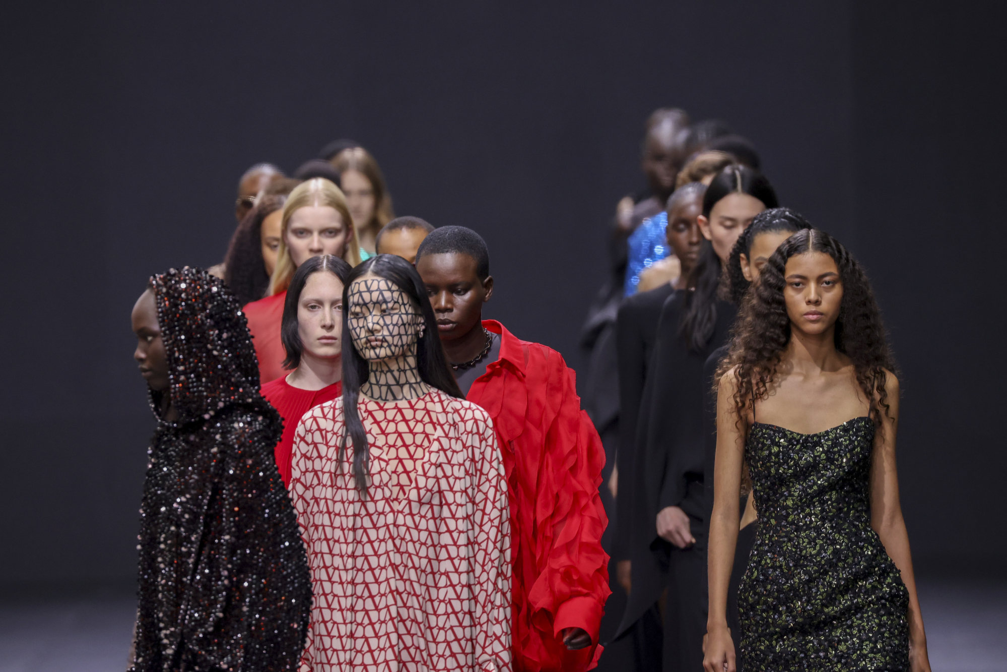 Paris Fashion Week: Valentino’s spring/summer 2023 show flaunted bold ...