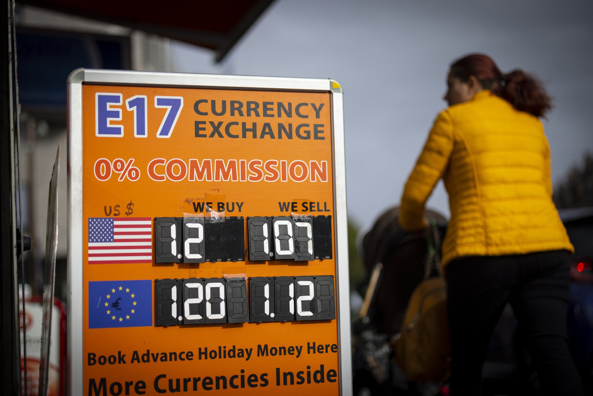 A currency exchange office board in London, as the British pound reaches a record low. Photo: EPA-EFE
