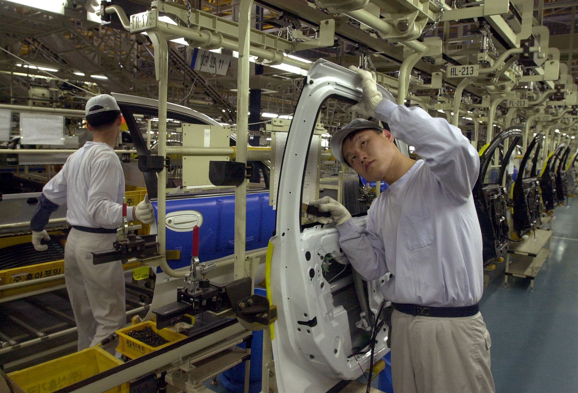 A view of South Korea’s Samsung Motors on April 27, 2000 before it was sold to Renault to become Renault South Korea. Renault sold a third of the unit to Geely in May 2022. Photo: AP