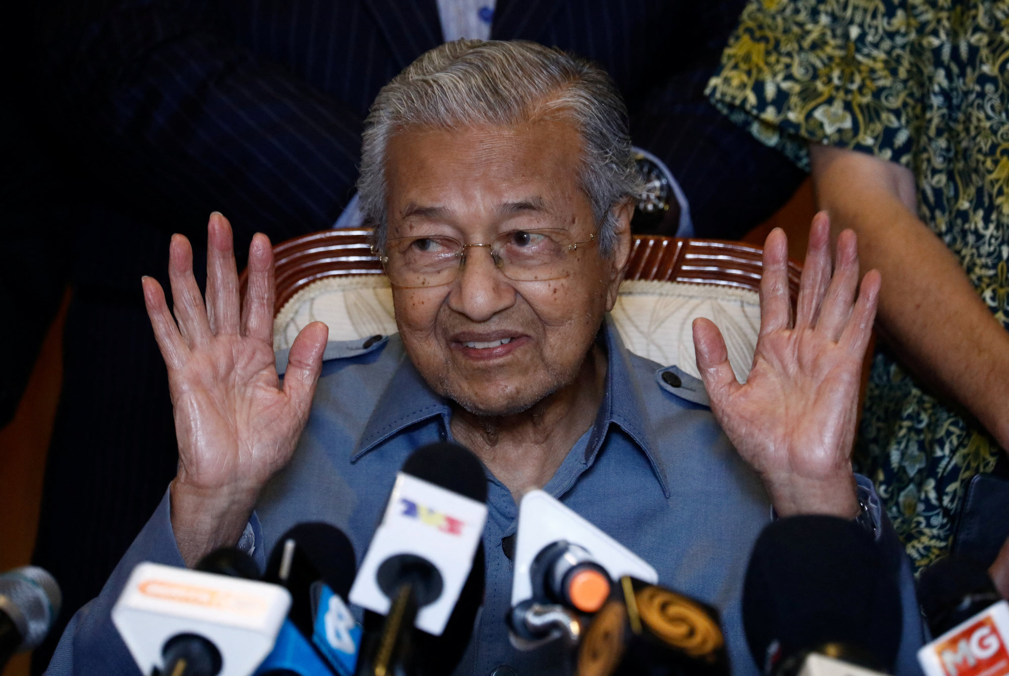 Malaysia’s Mahathir Mohamad, 97, To Contest Election To ‘save Country ...