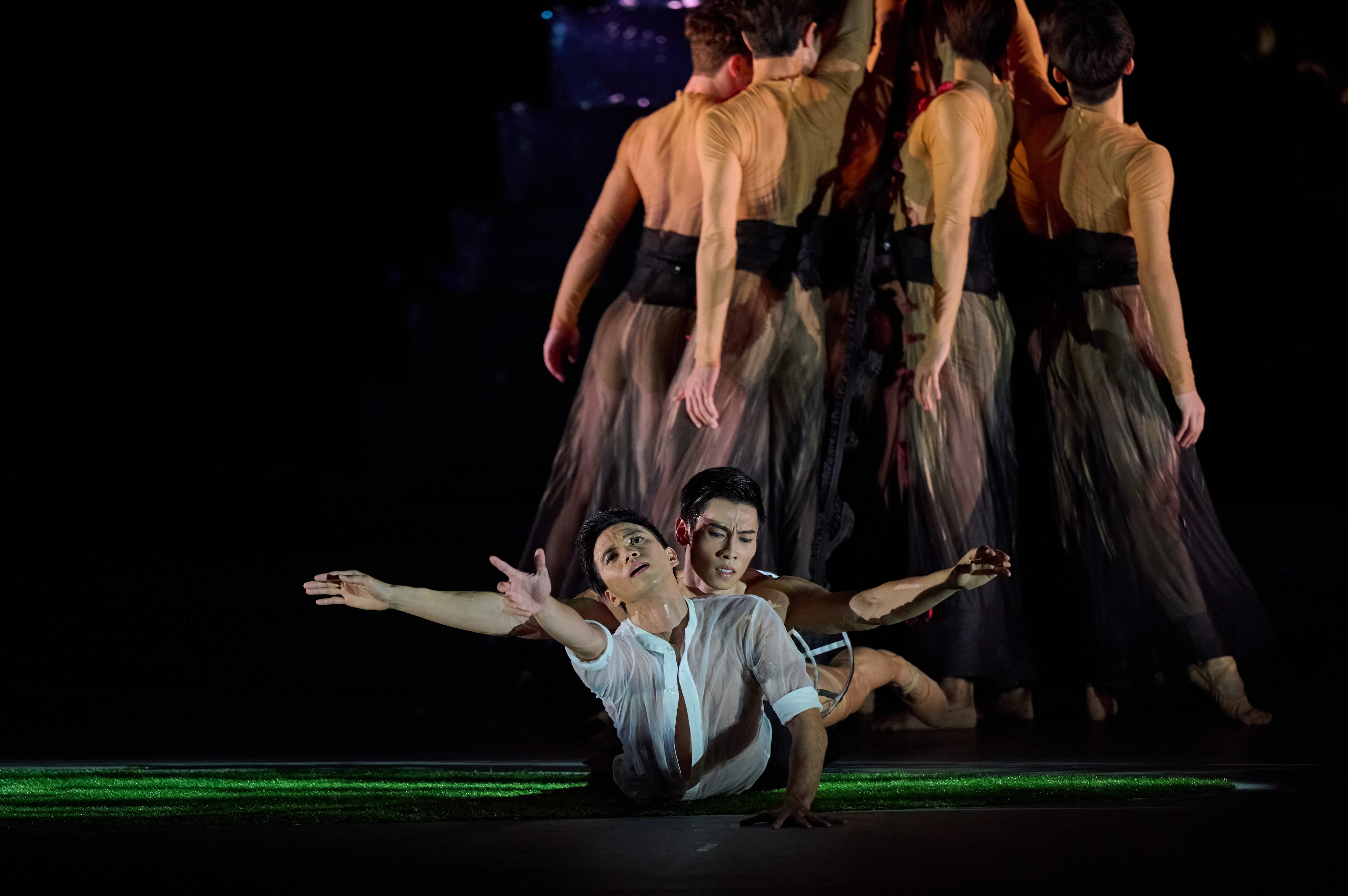 Luis Cabrera (left) and Kyle Lin (right) in a scene from “The Last Song”, choreographed by Ricky Hu and part of “Carmina Burana”, a double bill from the Hong Kong Ballet and Hong Kong Philharmonic. Photo: Conrad Dy-Liacco  / Courtesy of Hong Kong Ballet