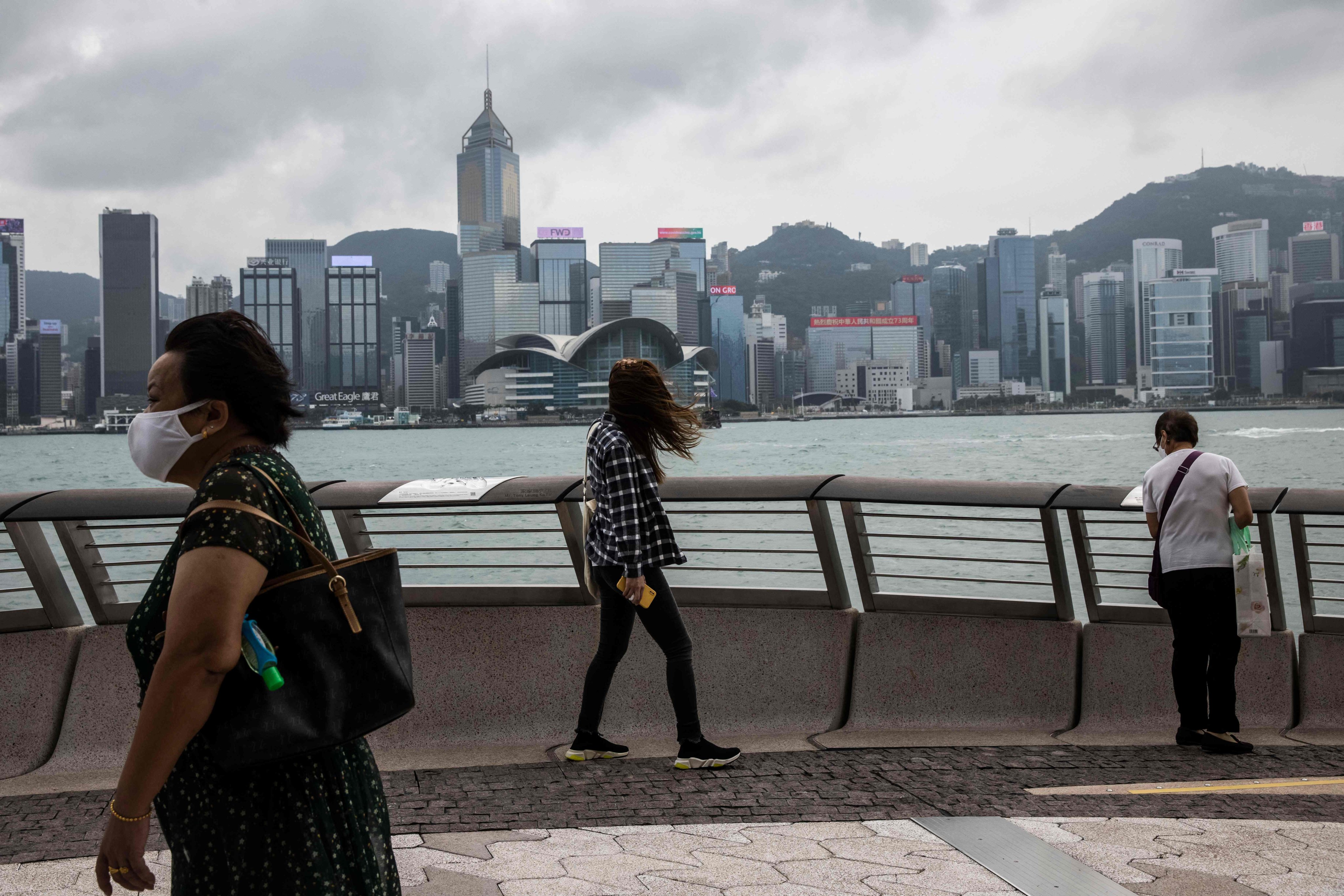 Endowus said it will offer a 100 per cent trailer fee cashback to its clients in Hong Kong. Photo: AFP