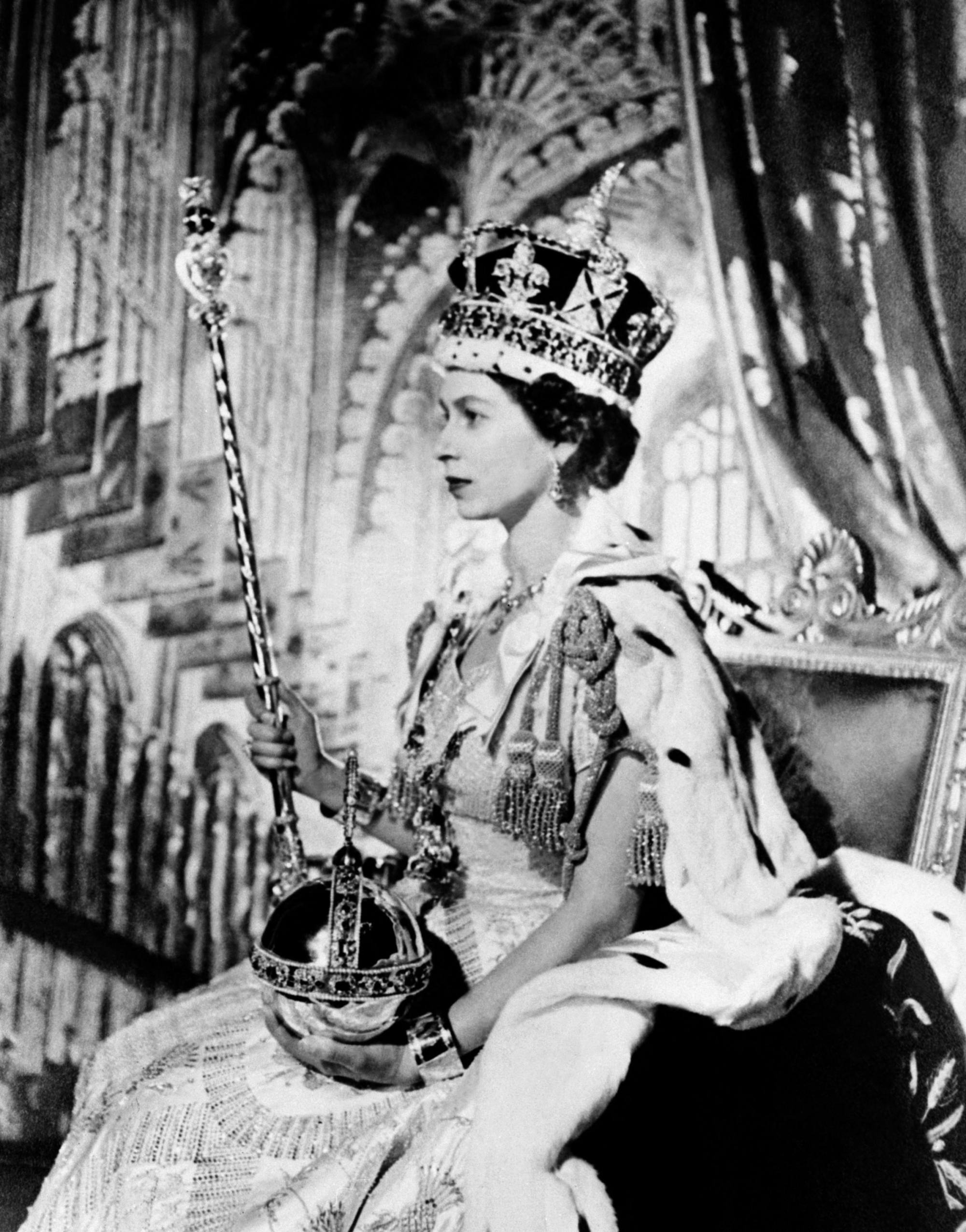 Queen Elizabeth poses on her coronation day in 1953, in London. Photo: AFP