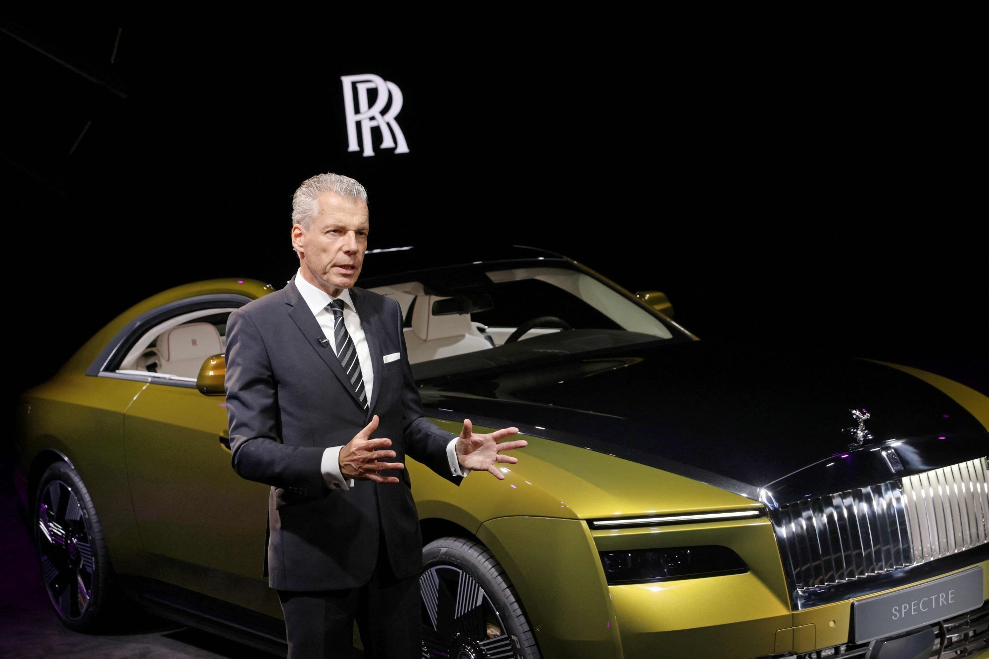 RollsRoyce plans to launch electric car this decade  Automotive News  Europe