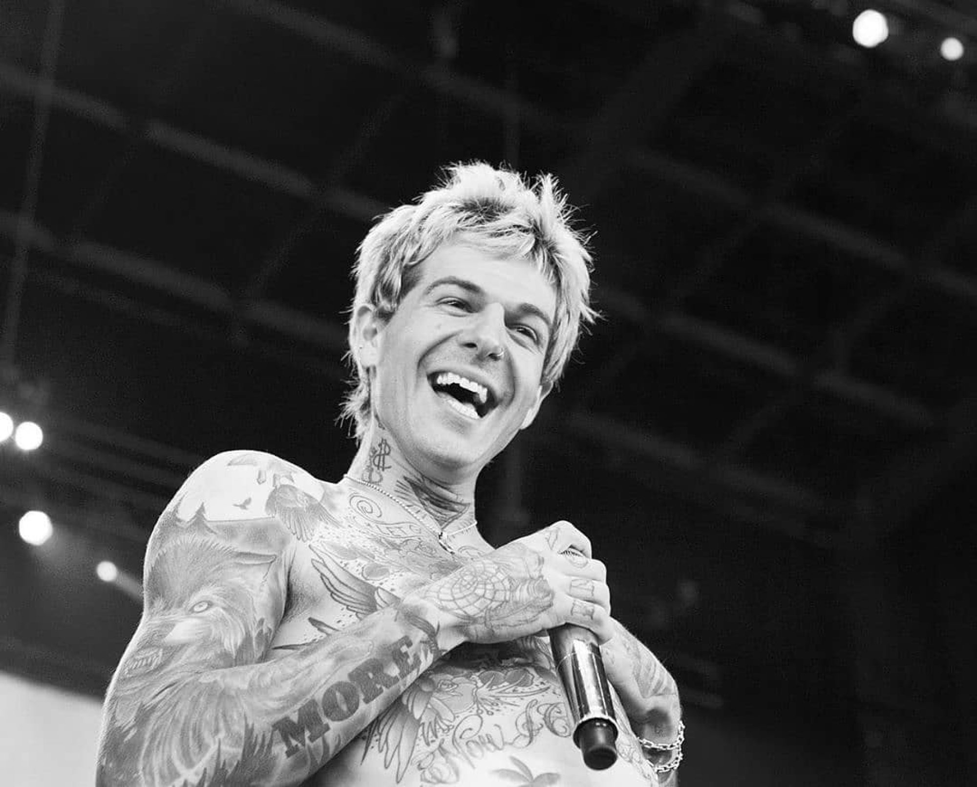 The Neighbourhood leAd singer: Jesse Rutherford  Jesse rutherford, The  neighbourhood lead singer, Savannah st patricks day