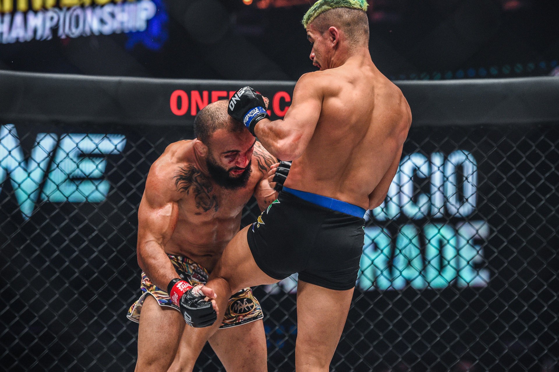 Fabricio Andrade lands an accidental low blow on John Lineker. Photos: ONE Championship