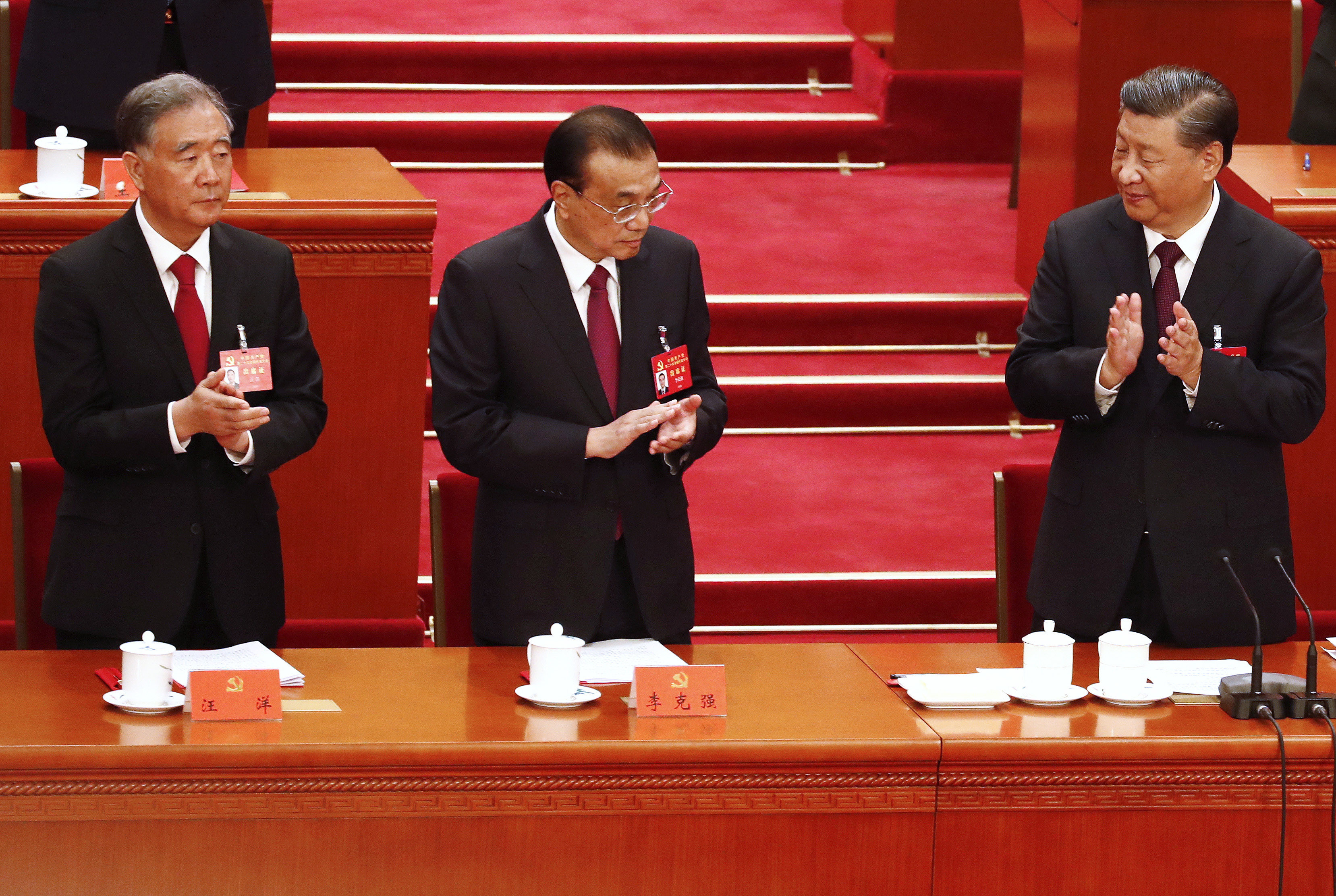 CPPCC chairman Wang Yang (left) and Premier Li Keqiang (centre) will not be part of President Xi Jinping’s core team for the next five years. Photo: EPA-EFE