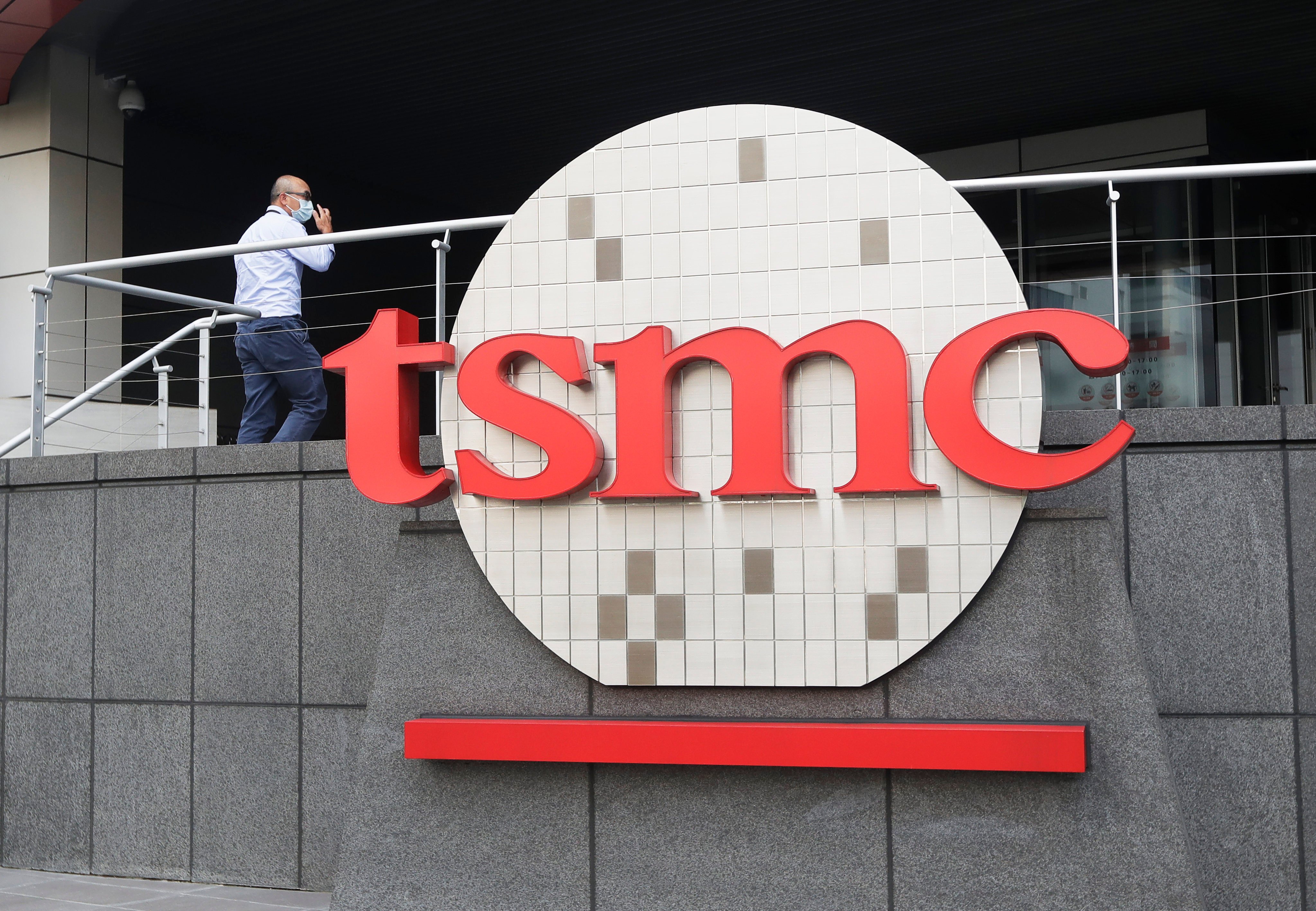 warren buffett bets us$5 billion on chipmaking with new stake in tsmc | south china morning post