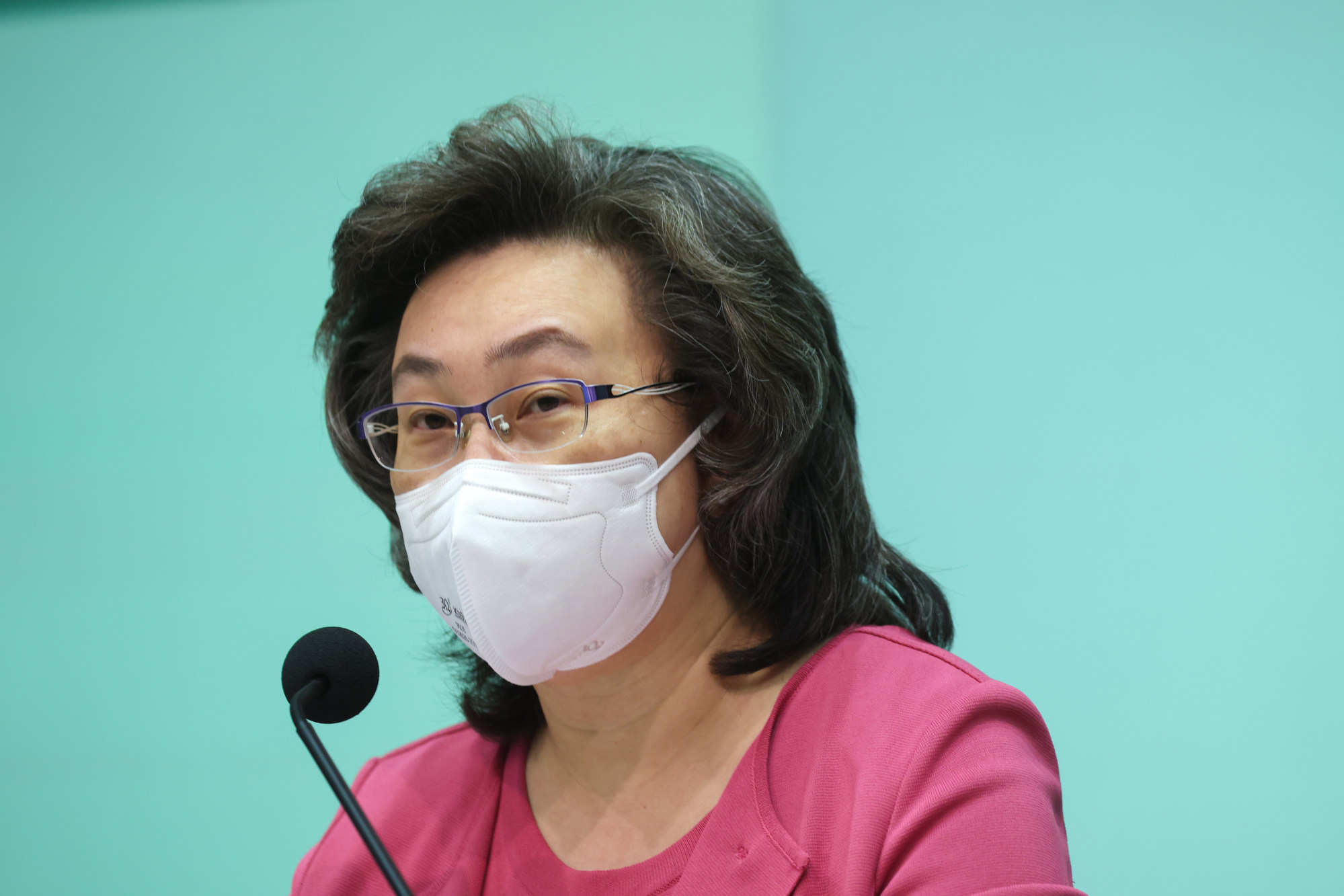 Hong Kong Plans To Drop political Neutrality Rule For Civil Servants hong-kong-plans-to-drop-political-neutrality-rule-for-civil-servants