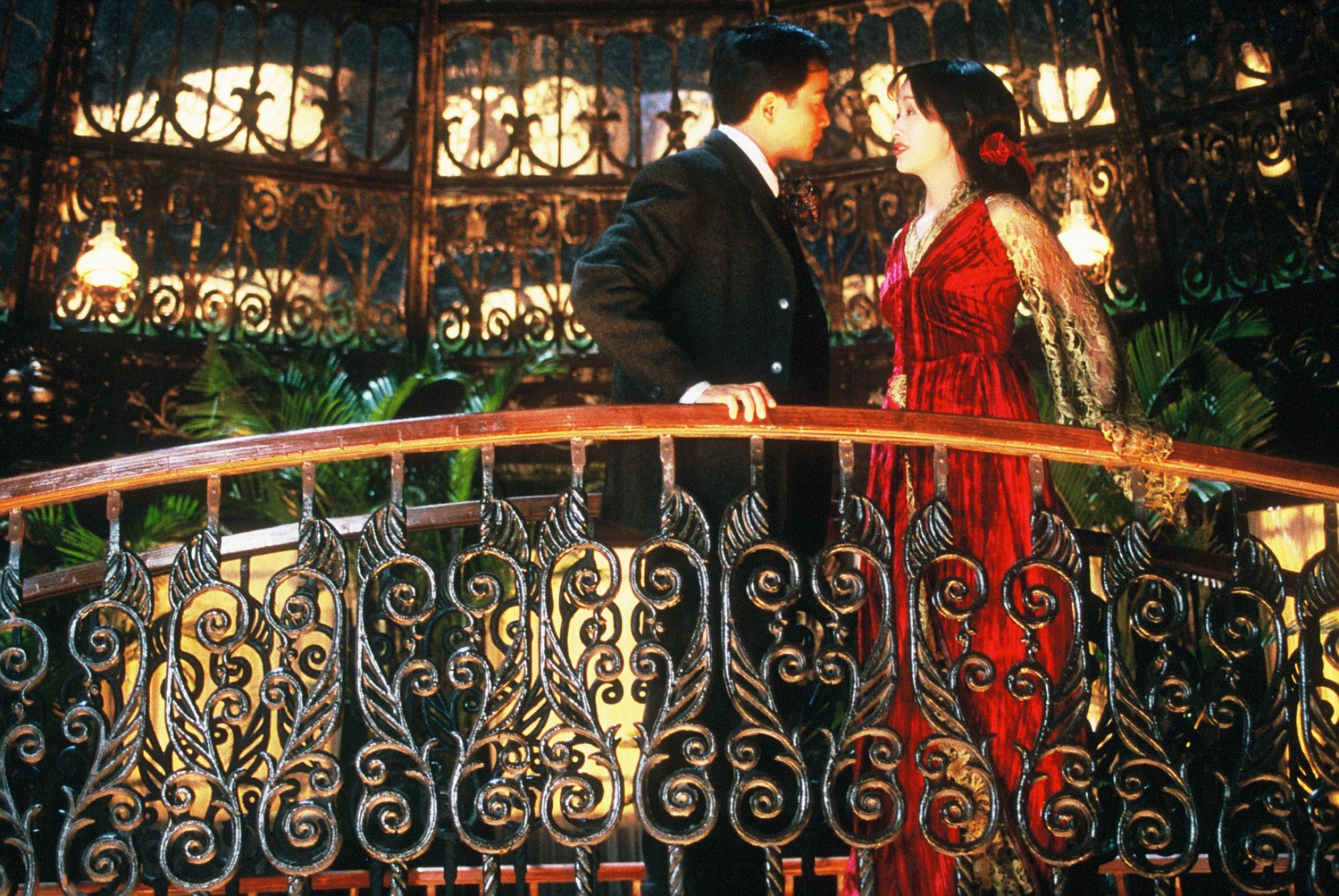 Leslie Cheung as Song Danping (left) and Wu Chien-lien in a still from The Phantom Lover. Photo: Mandarin Films