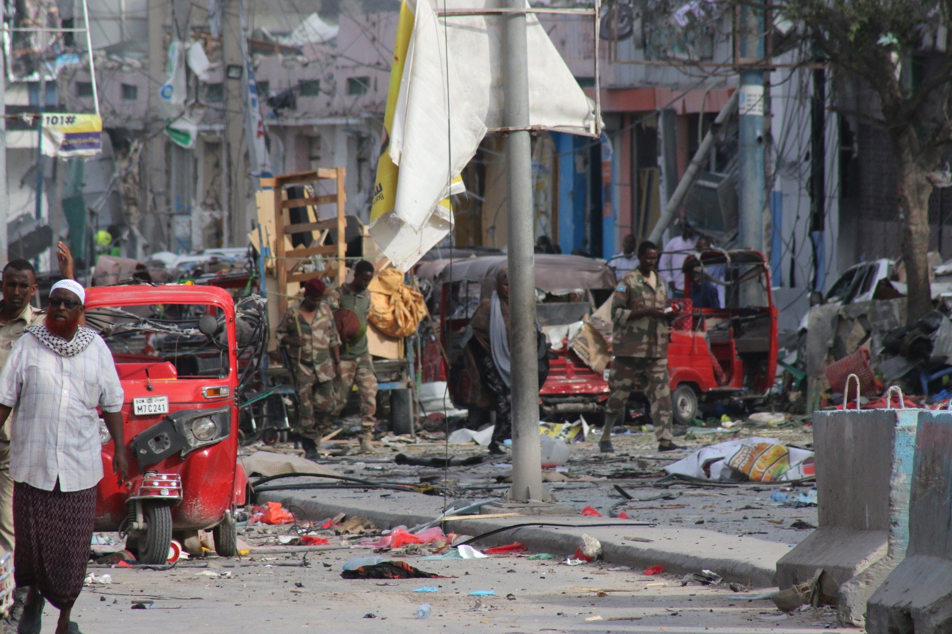 The scene in Mogadishu, Somalia on Saturday after two car bombs exploded at a busy junction near key government offices. Photo: EPA-EFE