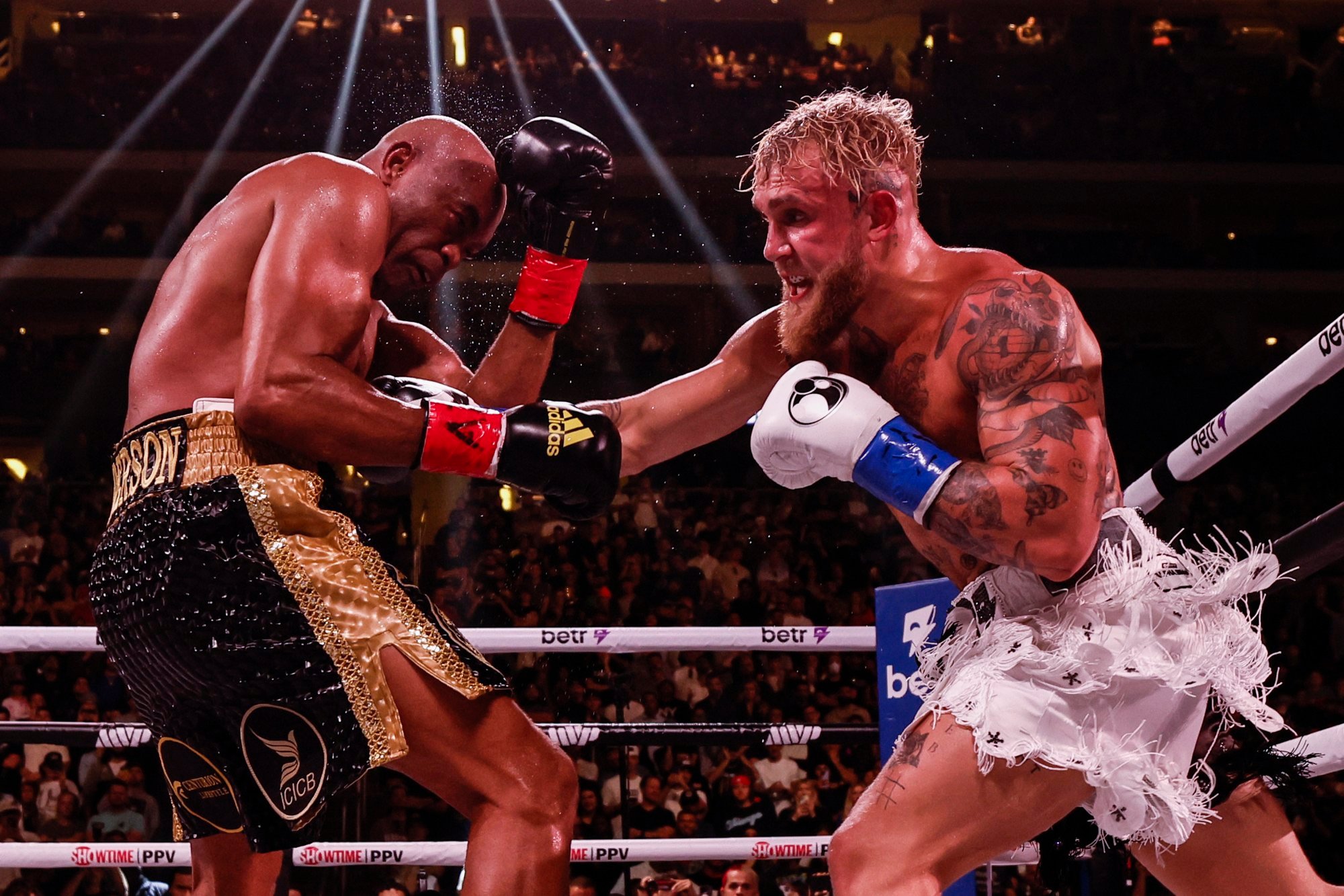 Jake Paul defeats UFC legend Anderson Silva by unanimous decision