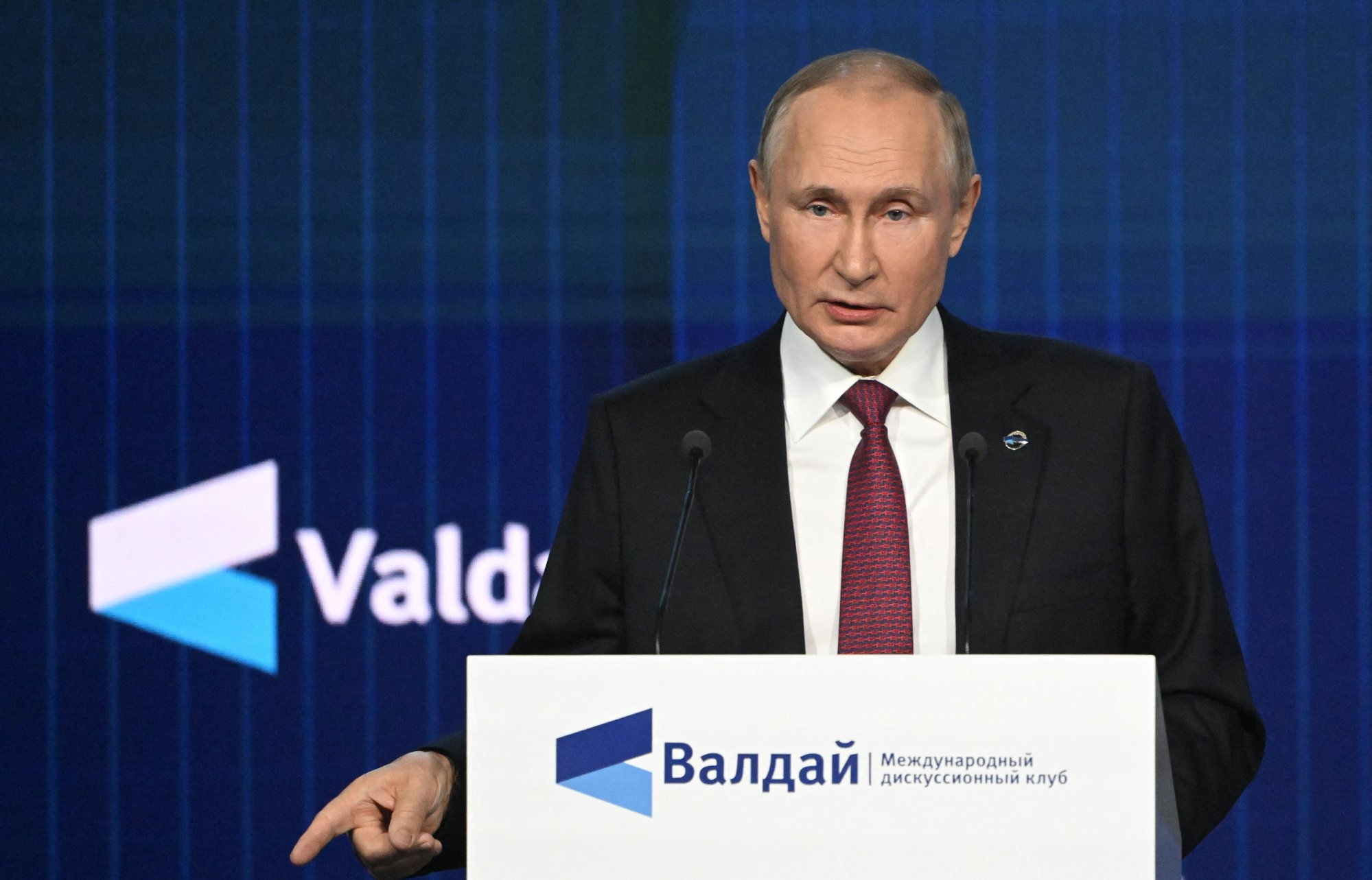 Russian President Vladimir Putin delivers a speech at a meeting of the Valdai Discussion Club in Moscow on October 27. Photo: Sputnik via Reuters