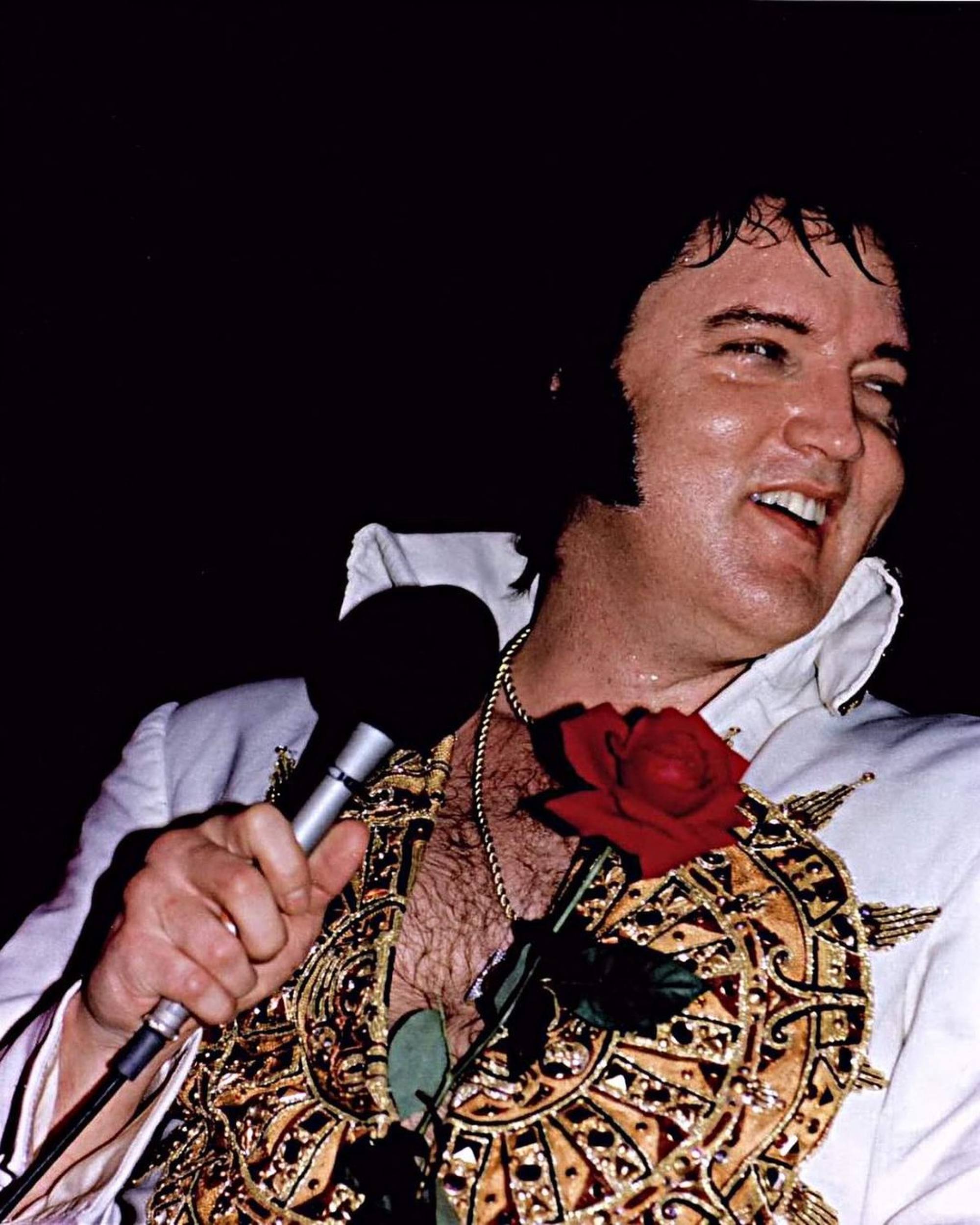 Pictures Of Elvis Presley Over The Years His Life In Photos CGCG Pictures Of Elvis Presley Over The Years His Life In Photos CGCG