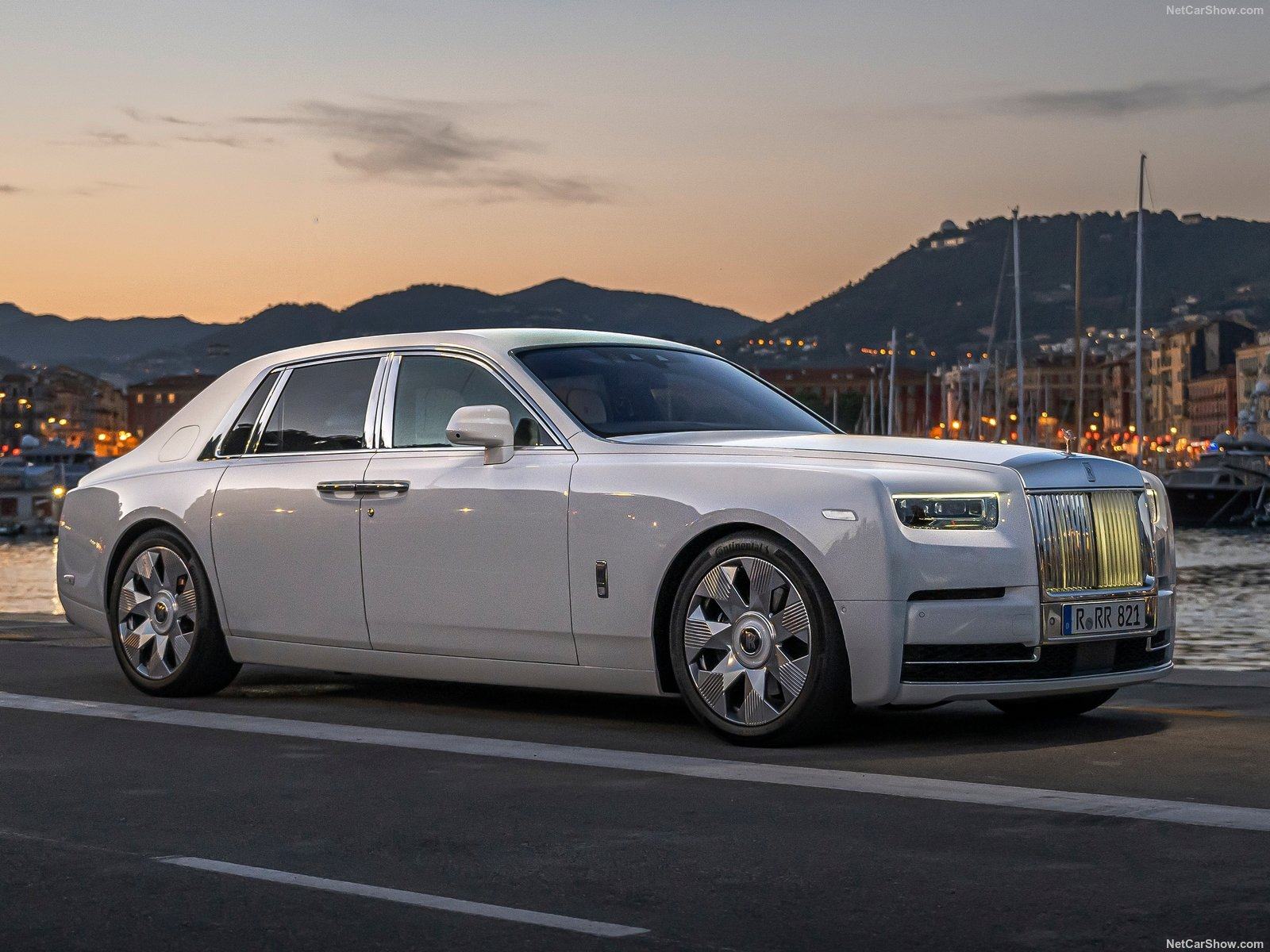 Rolls-Royce Phantom gets a refresh