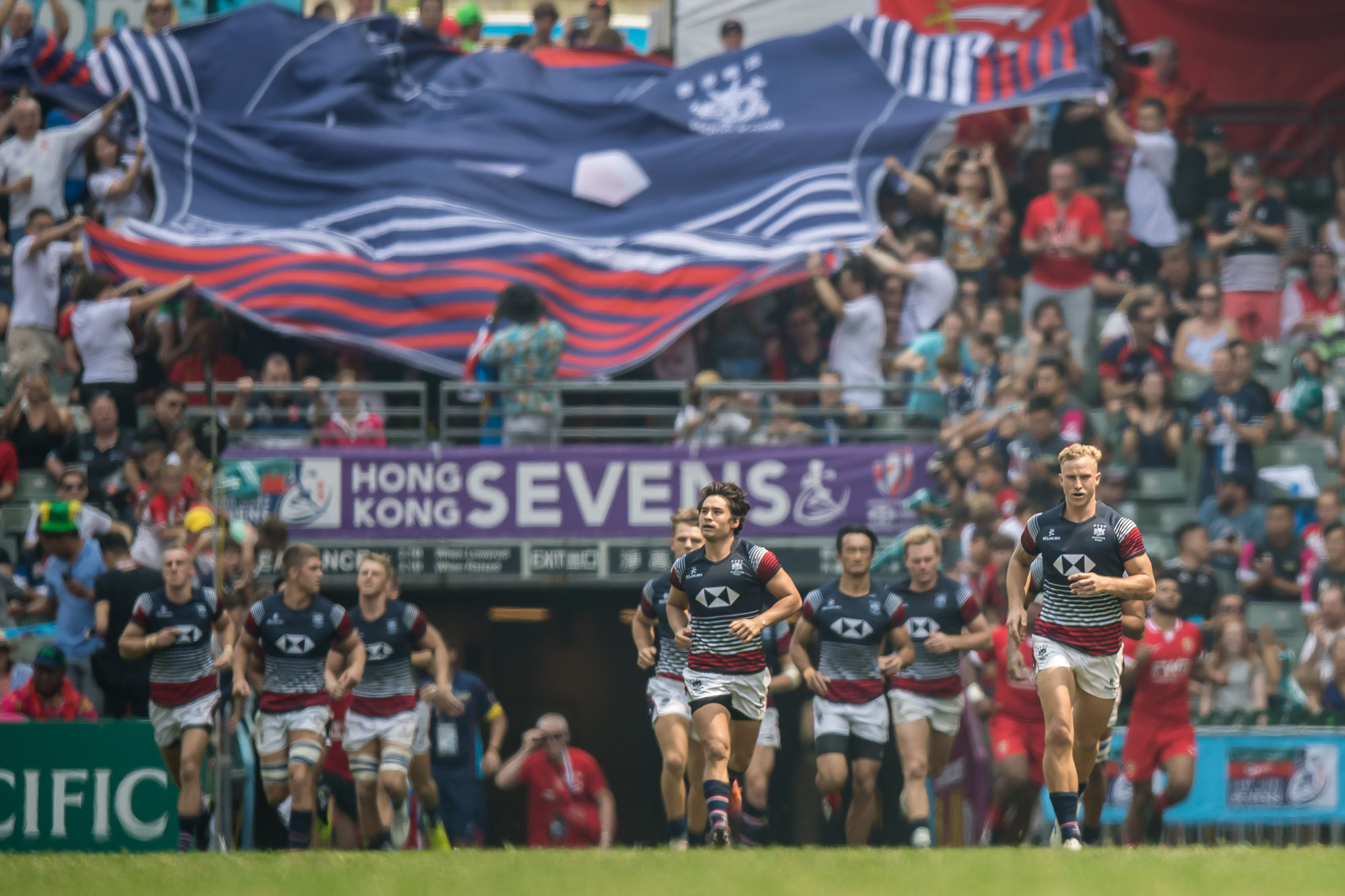 Hong Kong Sevens - Australia's David Campese Goosesteps His Way into 'The  Hong Kong Magnificent Seven