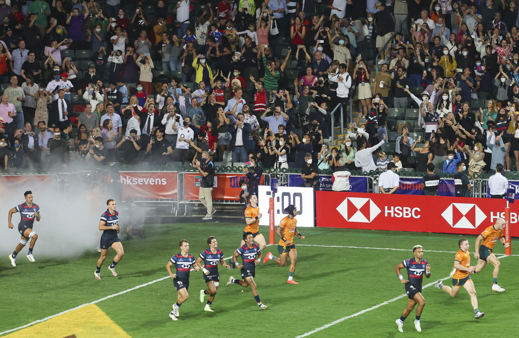 Rugby Magnificent Sevens kembali dengan heboh untuk pertama kalinya sejak Covid-19 melanda Hong Kong