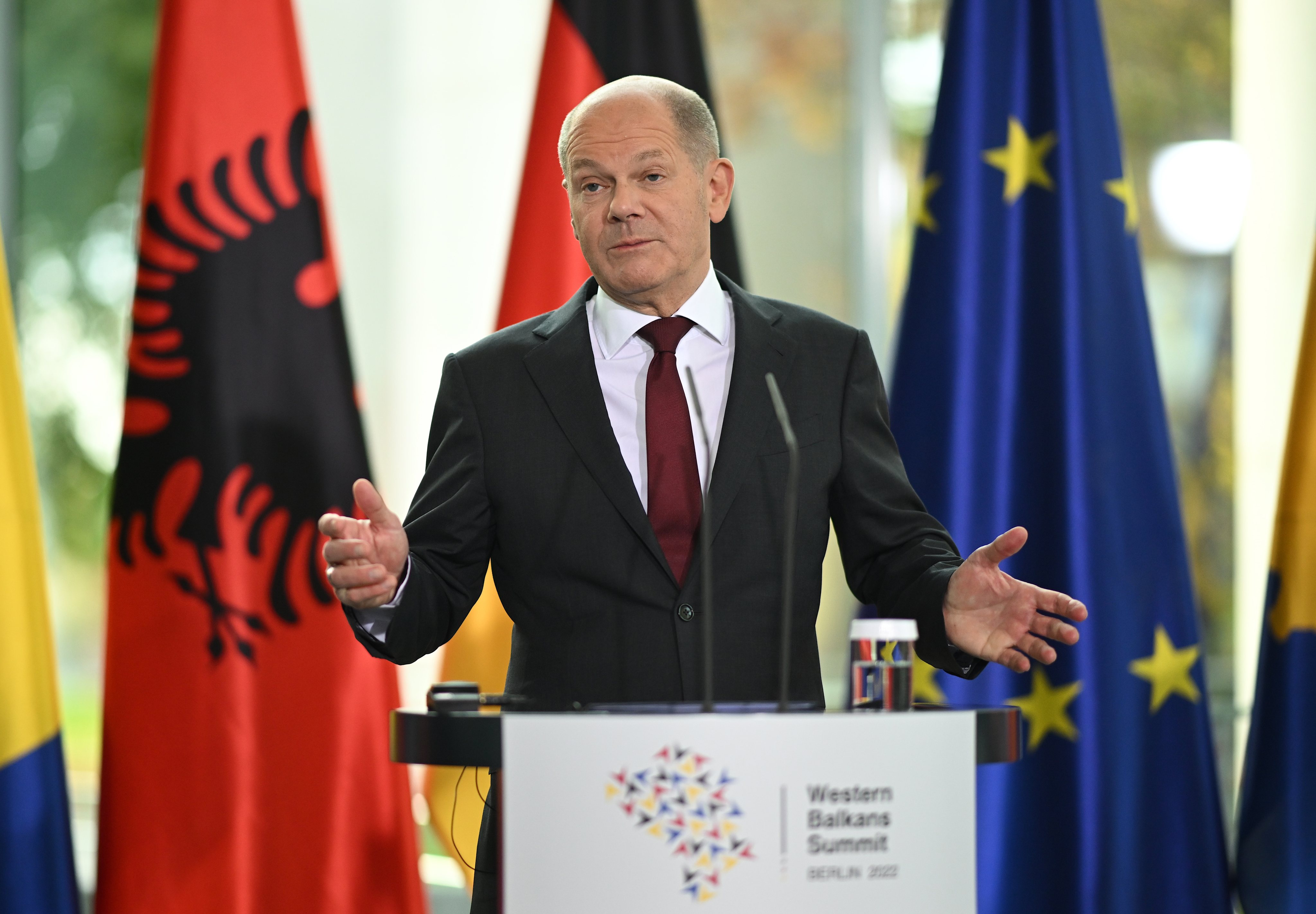 German Chancellor Olaf Scholz will lead a business delegation to Beijing starting on Friday. Photo: dpa