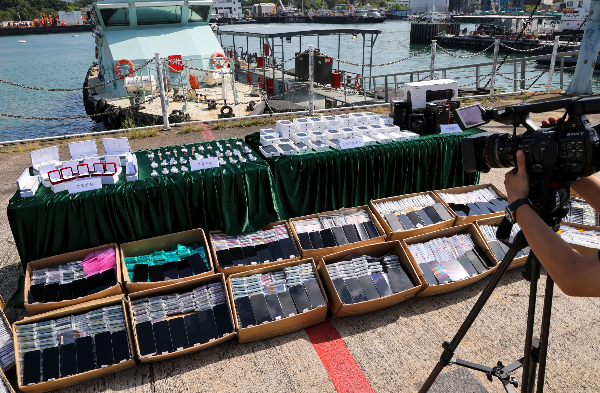 Last month, customs seized goods worth HK$20 million including mobile phones. Photo: Jelly Tse