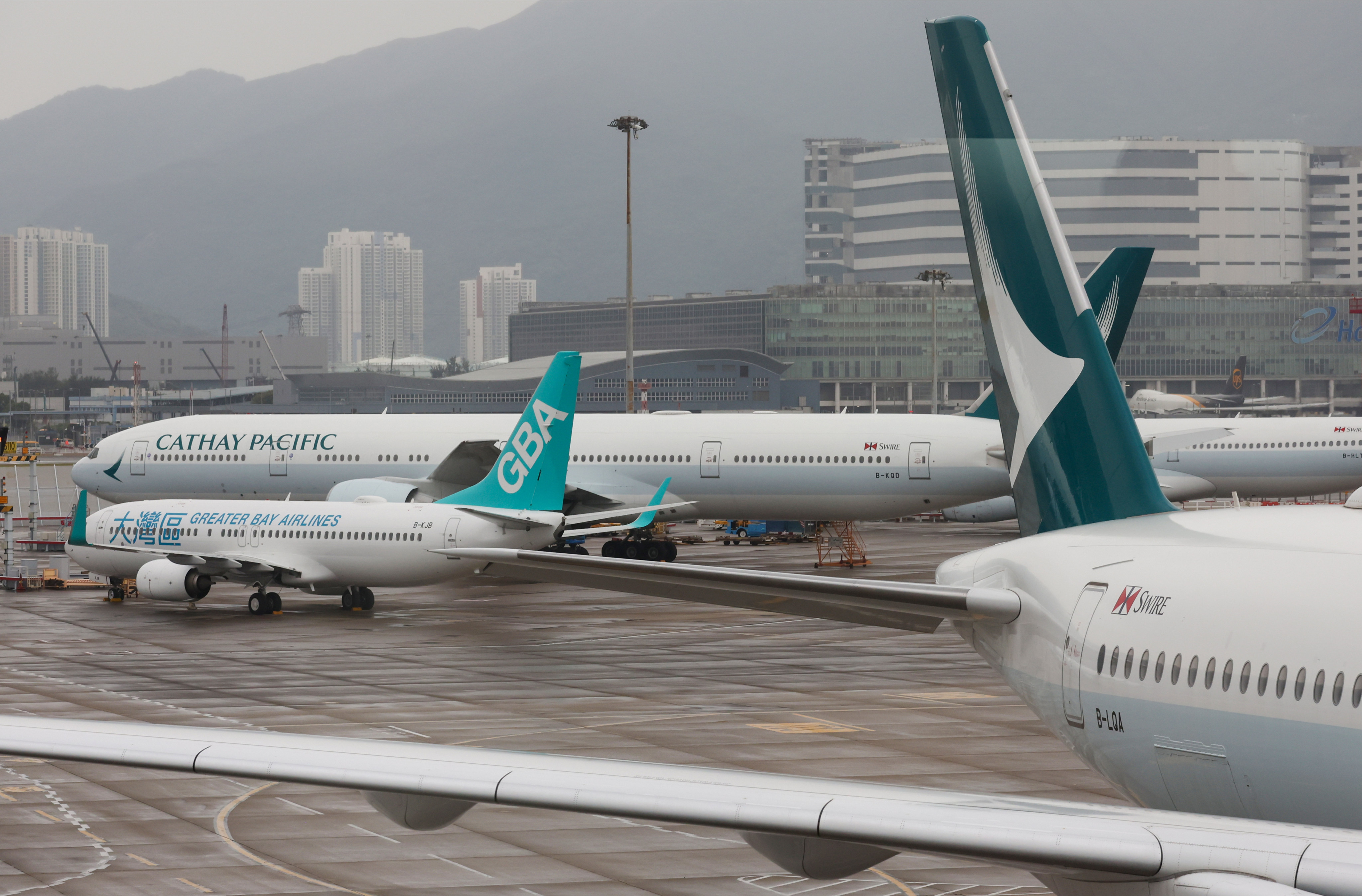 Hong Kong is seeking to boost its status as an international air travel hub for the region through its deeper ties with Zhuhai’s airport.
Photo: Yik Yeung-man