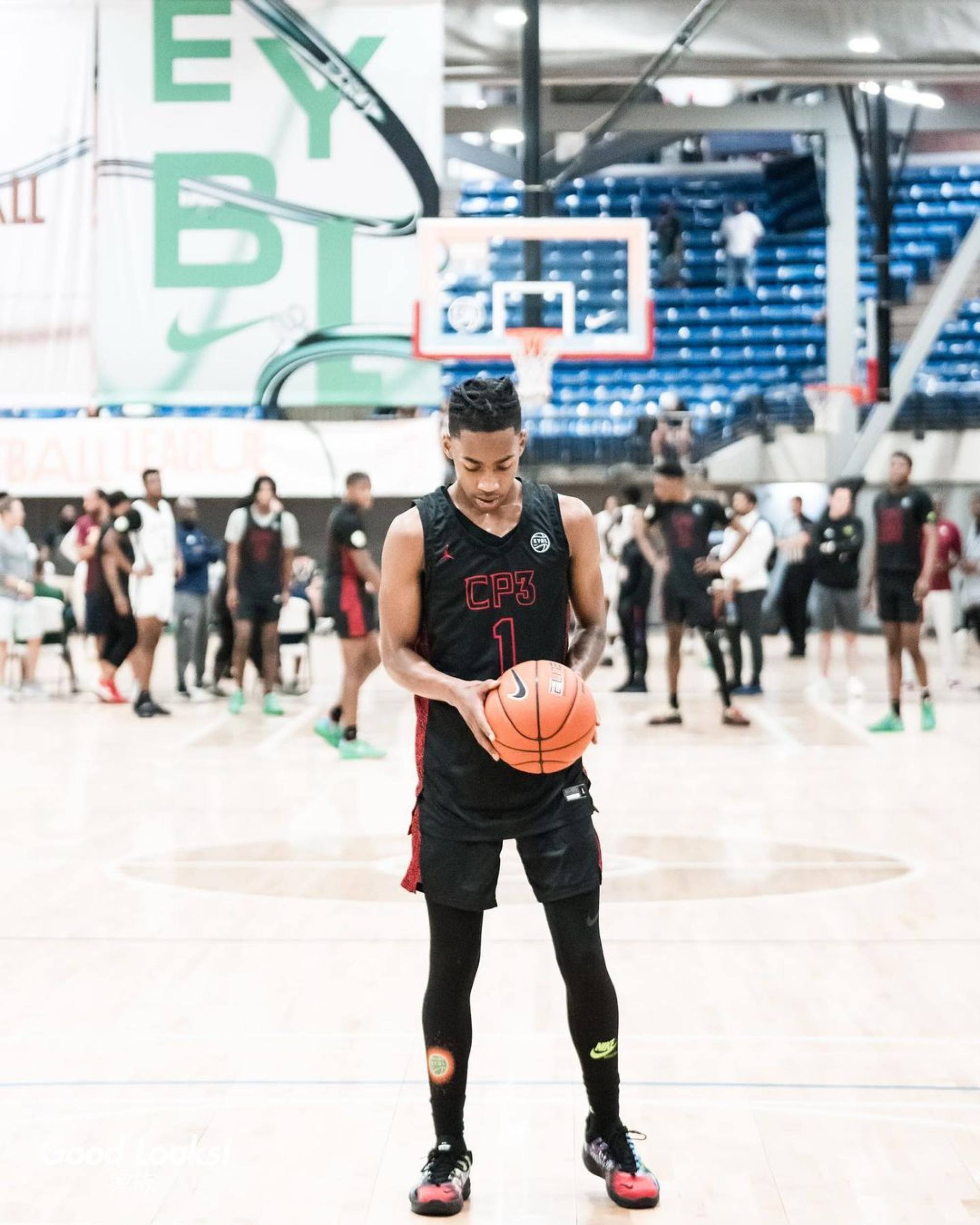 Donda Academy’s five-star point guard Robert Dillingham. Photo: @robwitdashifts/Instagram