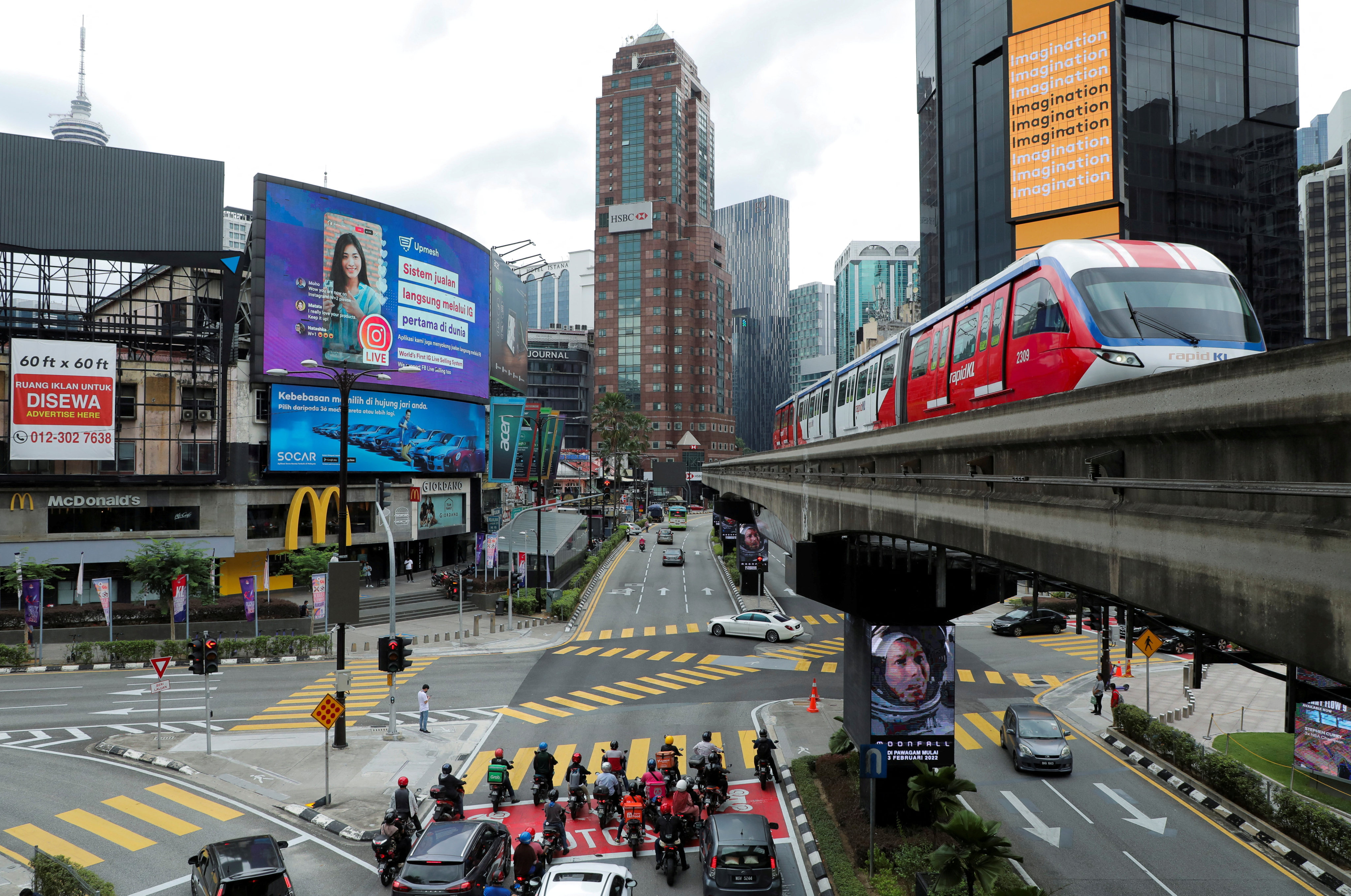A general view of the Bukit Bintang shopping district in Kuala Lumpur, as Malaysia gears up for its 15th general election, which is likely to be the most hotly contested so far. Photo: Reuters