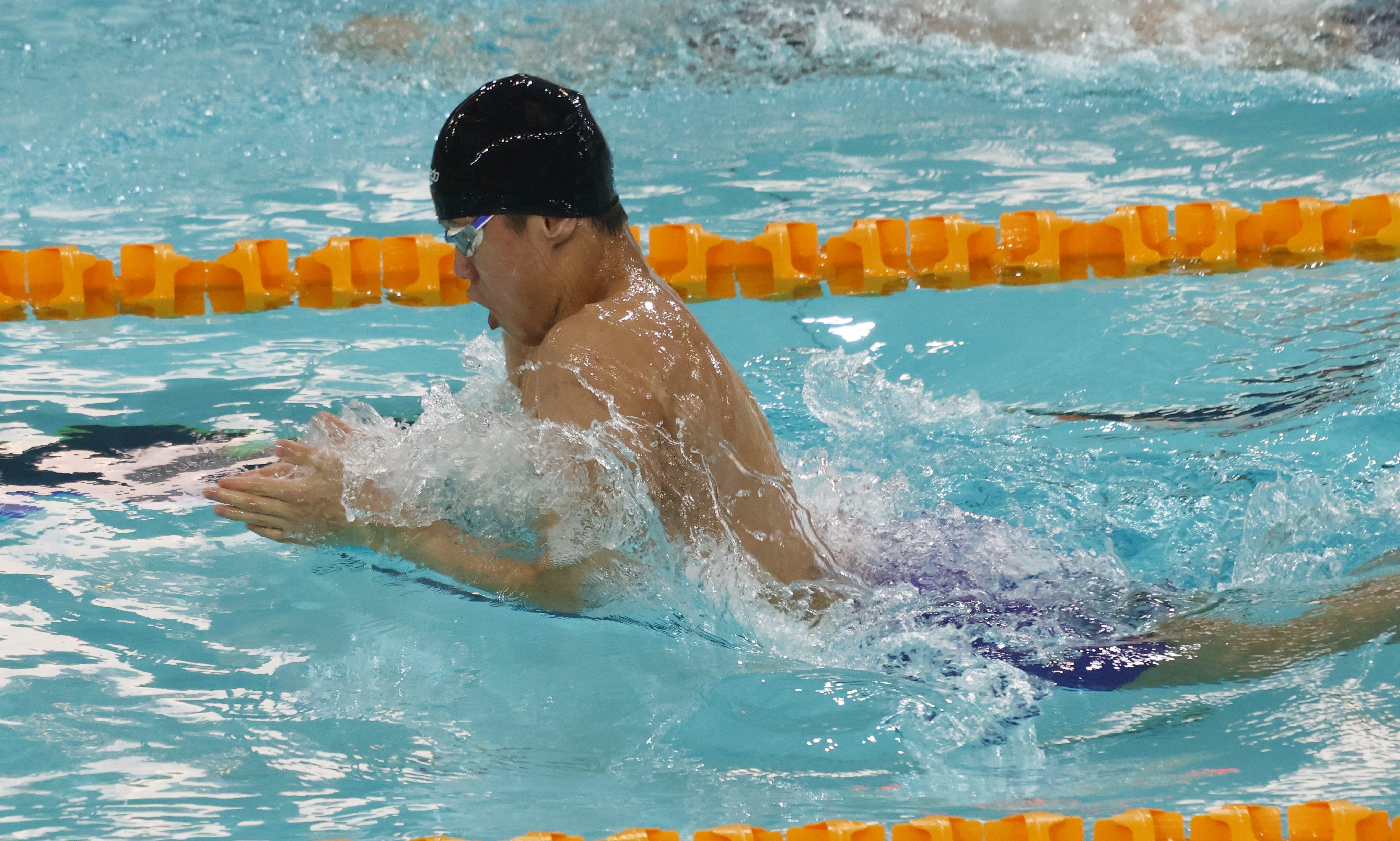 Teen swimmer Adam Mak won the Division 1 Age Group Short Course Competition on Sunday. Photo: Shirley Chui
