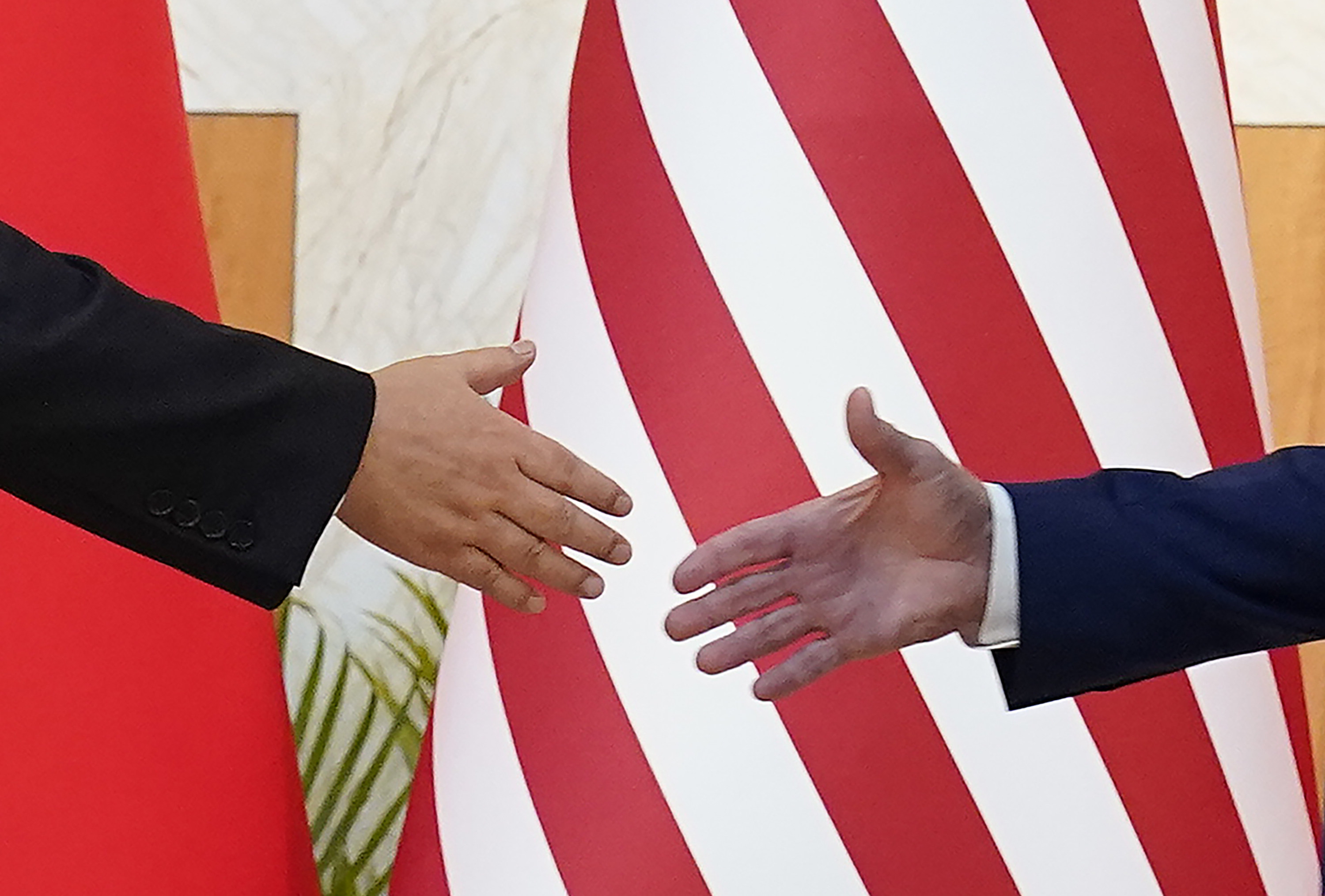 After the US midterms, Chinese experts say bilateral relations between China and the US will remain turbulent and unpredictable. Photo: AP