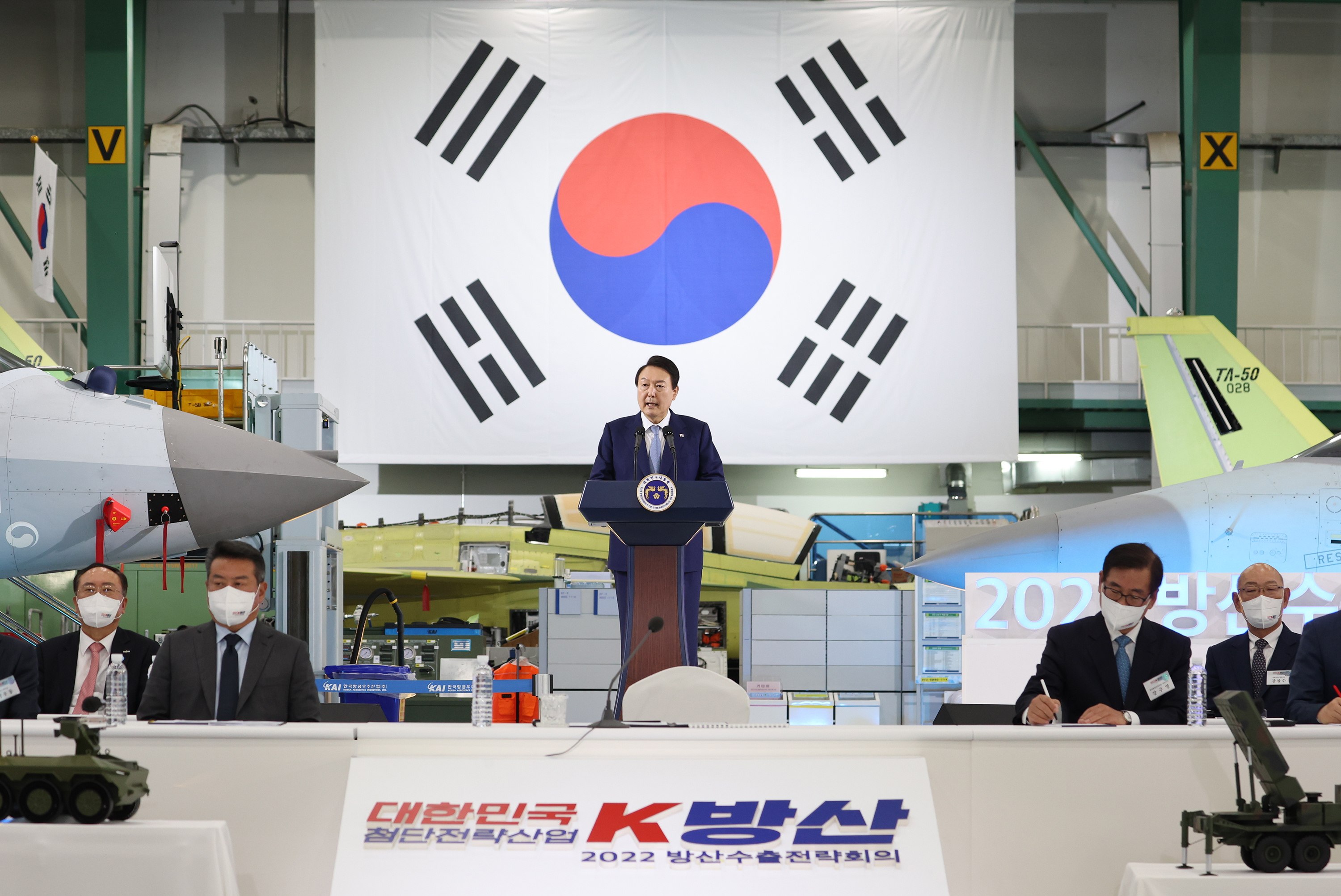 South Korean President Yoon Suk-yeol delivering a speech on Thursday. Photo: EPA-EFE