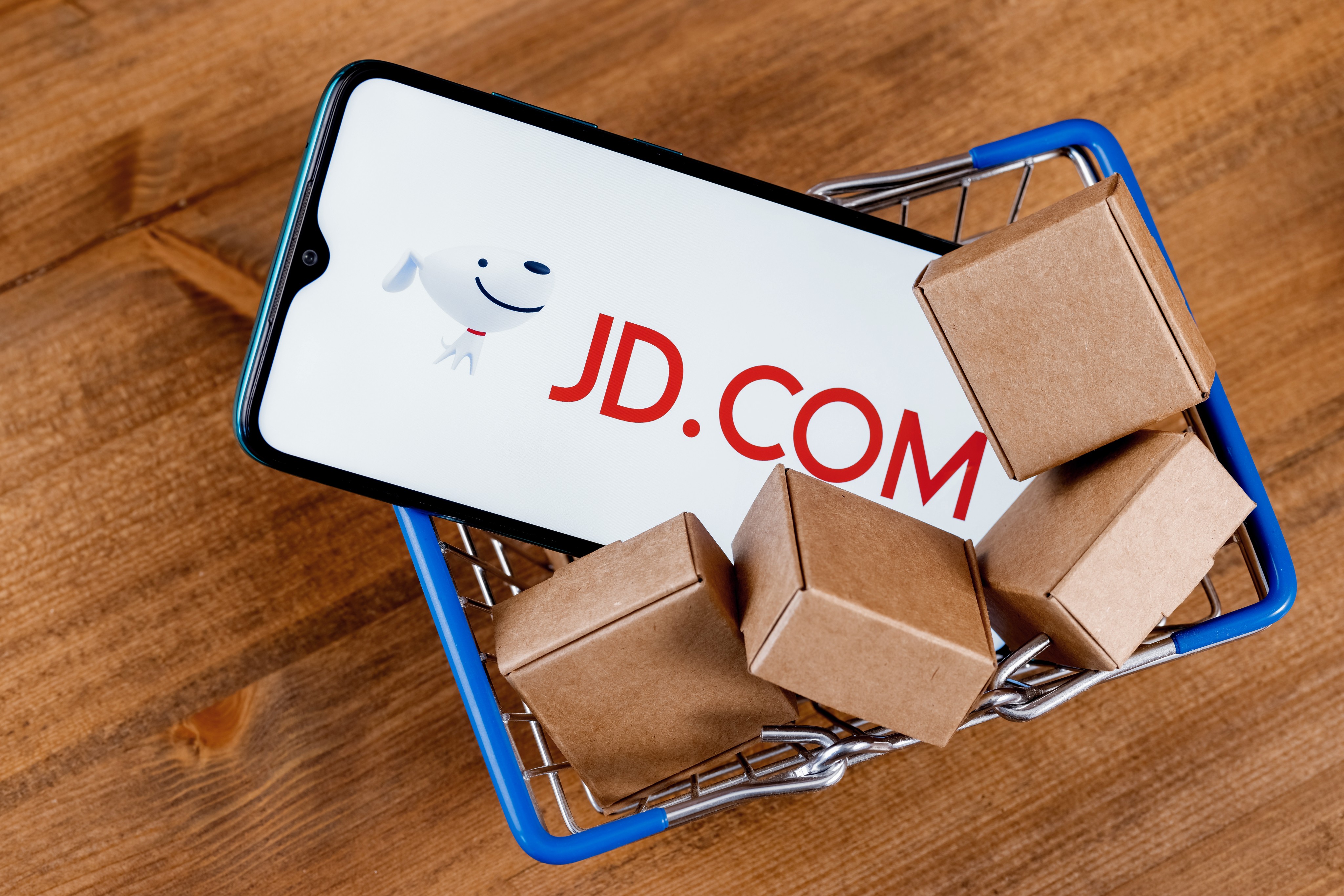 Founder Richard Liu has urged JD.com to focus on basics. Photo: Shutterstock 