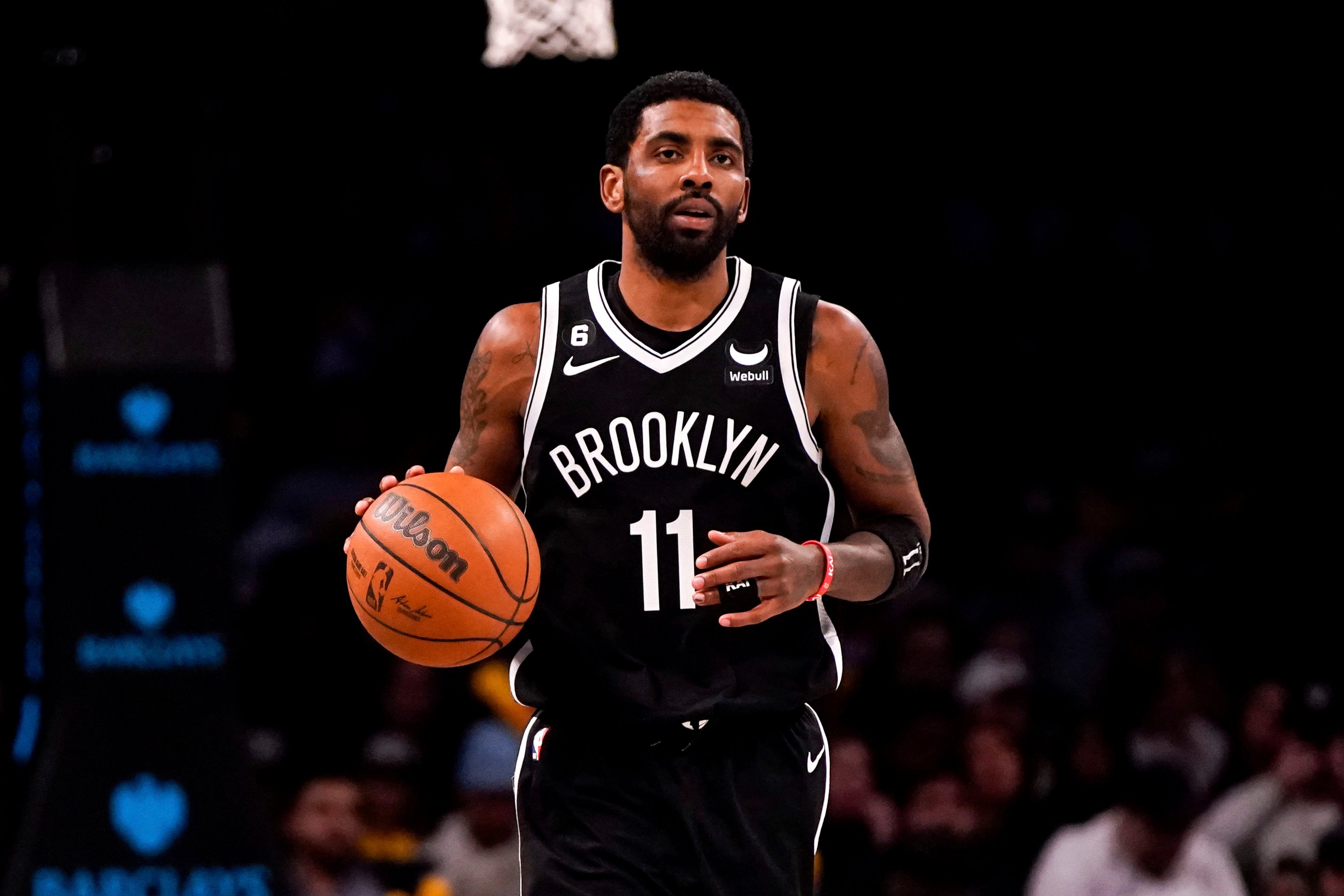Brooklyn Nets guard Kyrie Irving in action in the NBA in November 2022 against the Orlando Magic. Photo: AP